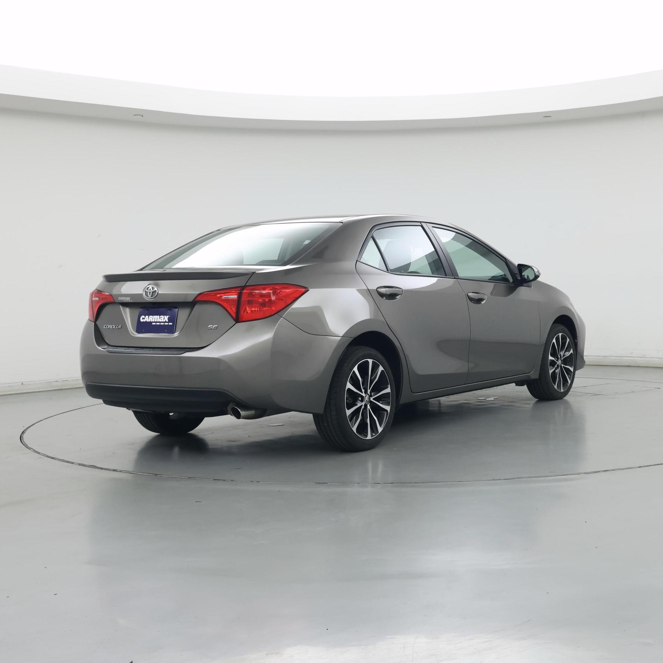 Thumbnail: 2017 Toyota Corolla - 8