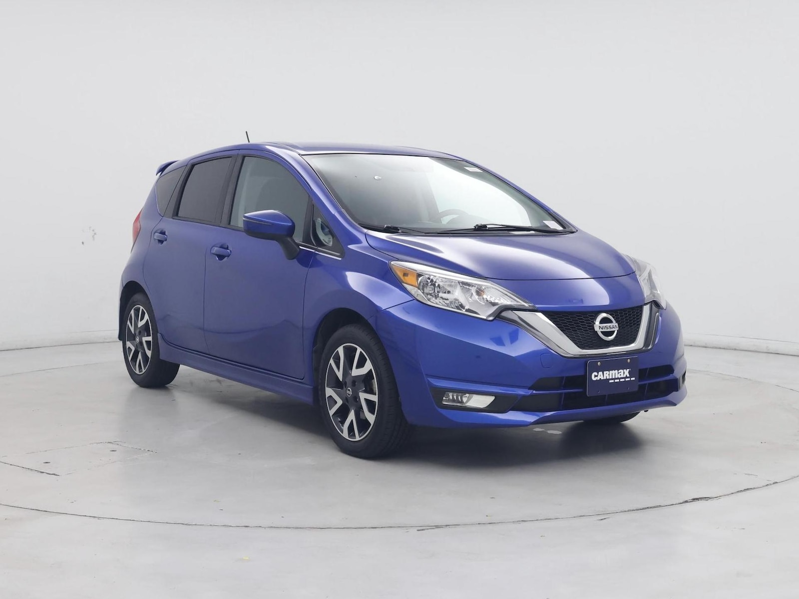 2017 Nissan Versa Note SR - Photo 2
