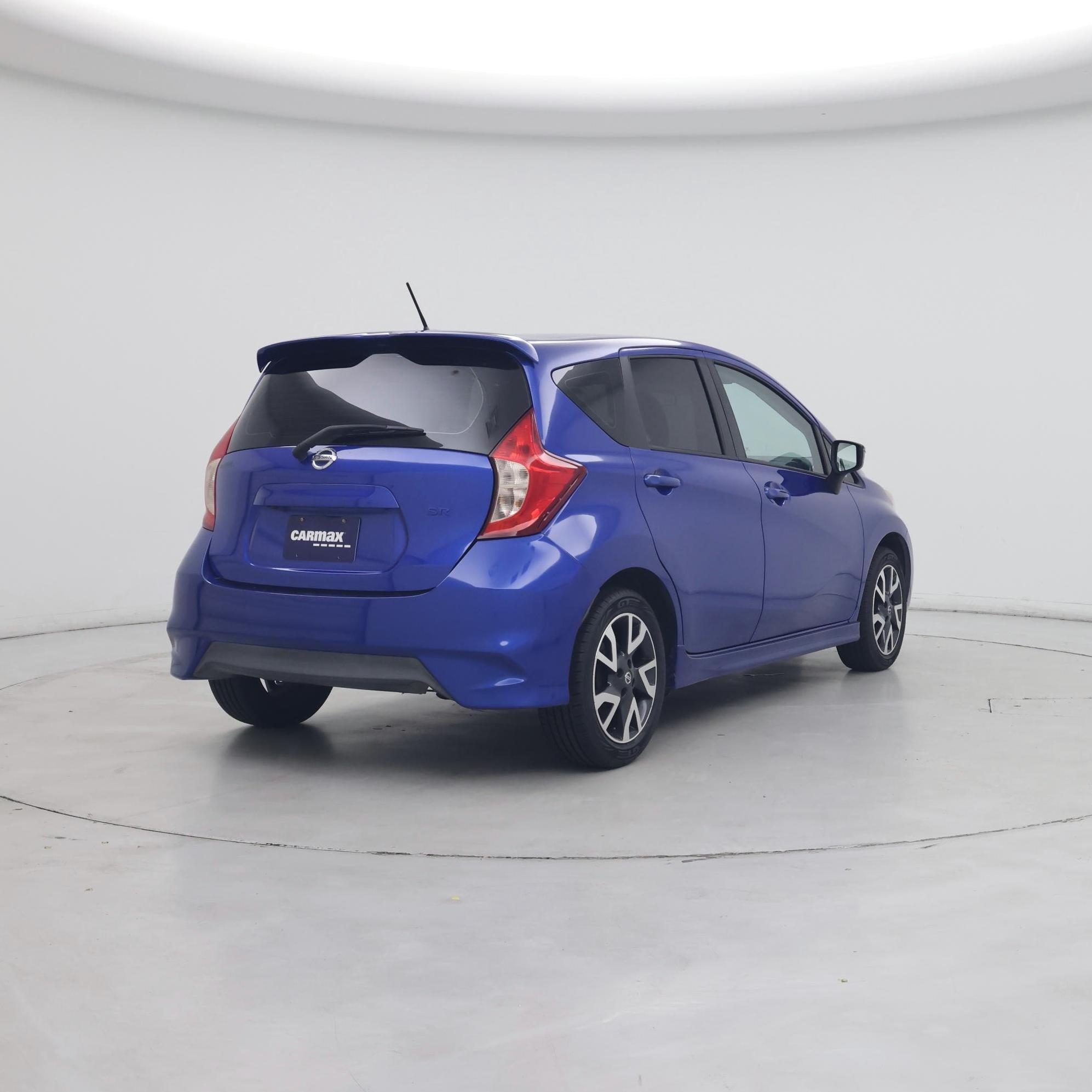 Thumbnail: 2017 Nissan Versa Note - 8