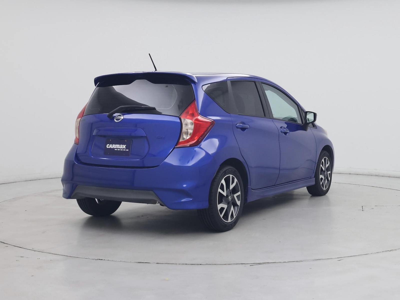 2017 Nissan Versa Note SR - Photo 9