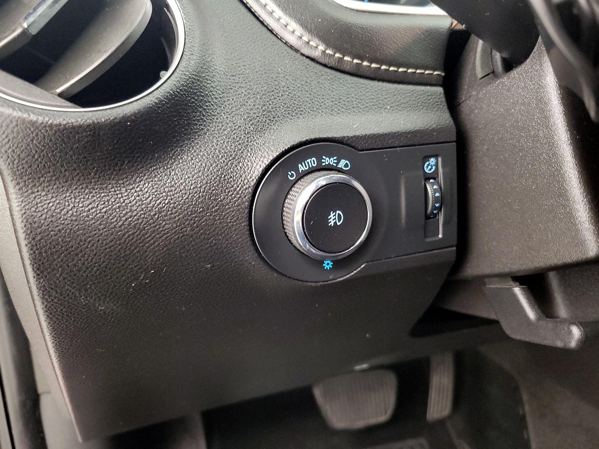 Thumbnail: 2014 Chevrolet Camaro - 13