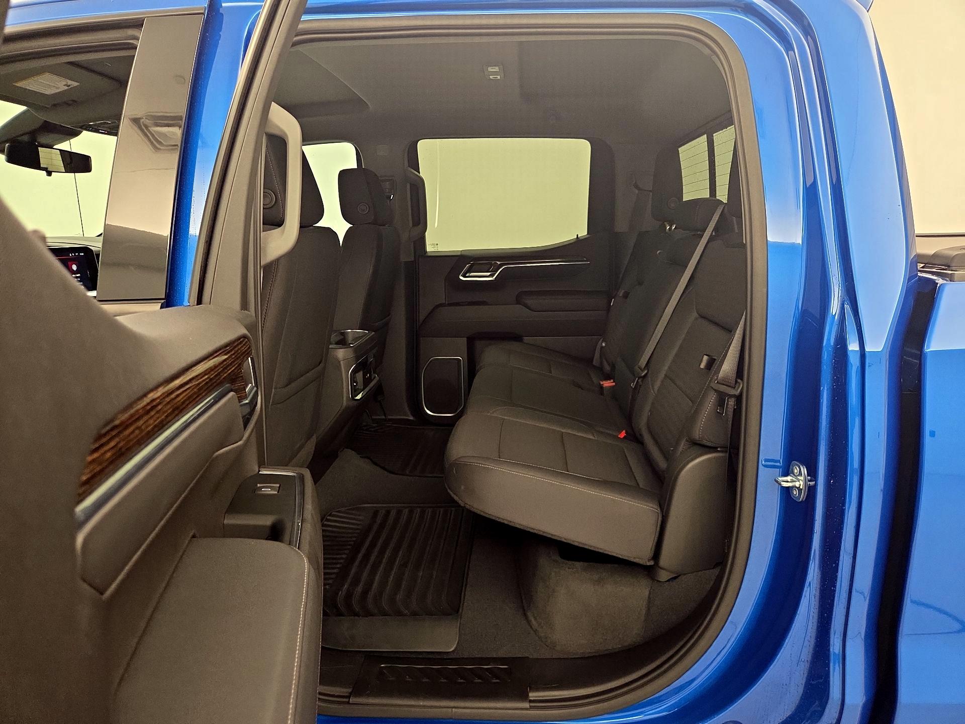 Thumbnail: 2023 GMC Sierra 1500 - 19