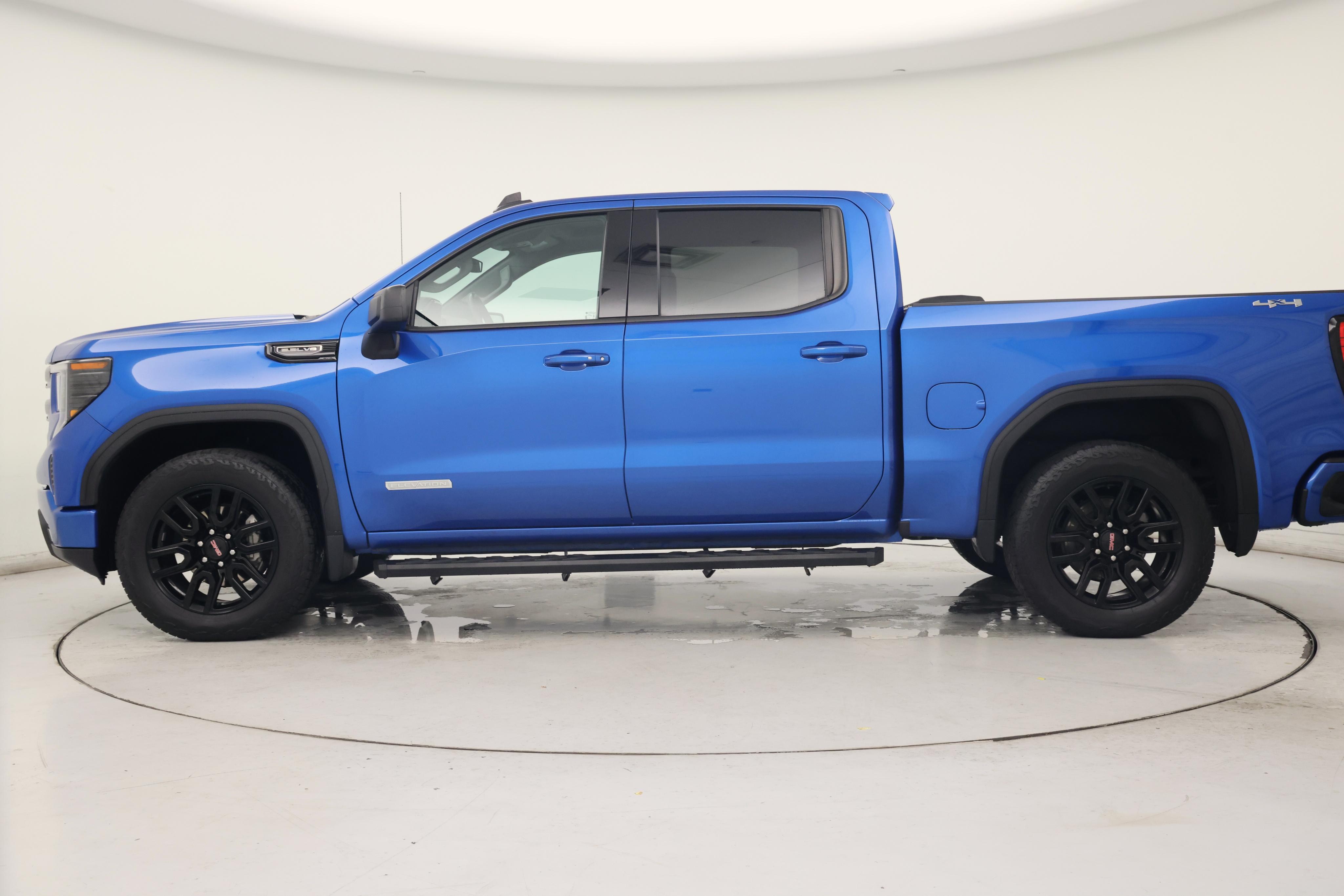 Thumbnail: 2023 GMC Sierra 1500 - 3