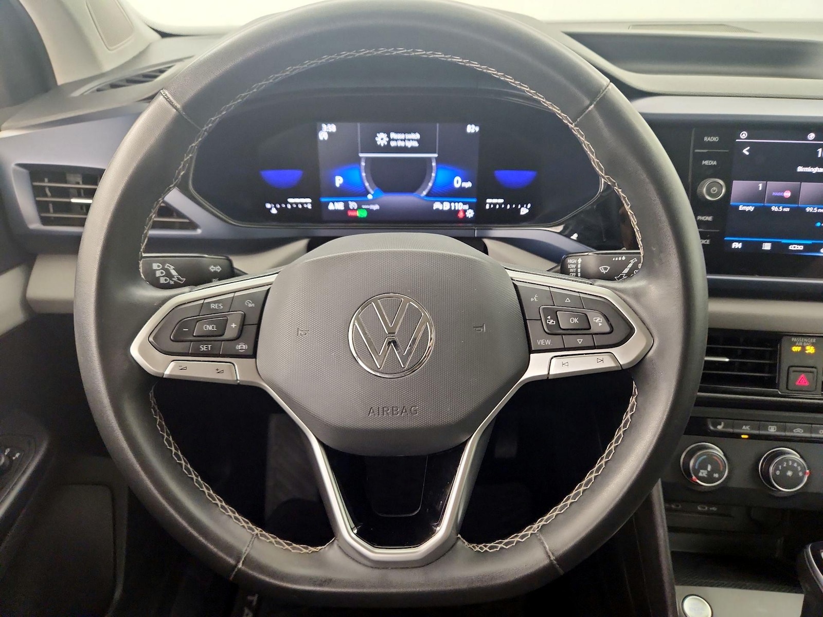 2022 Volkswagen Taos SE - Photo 11