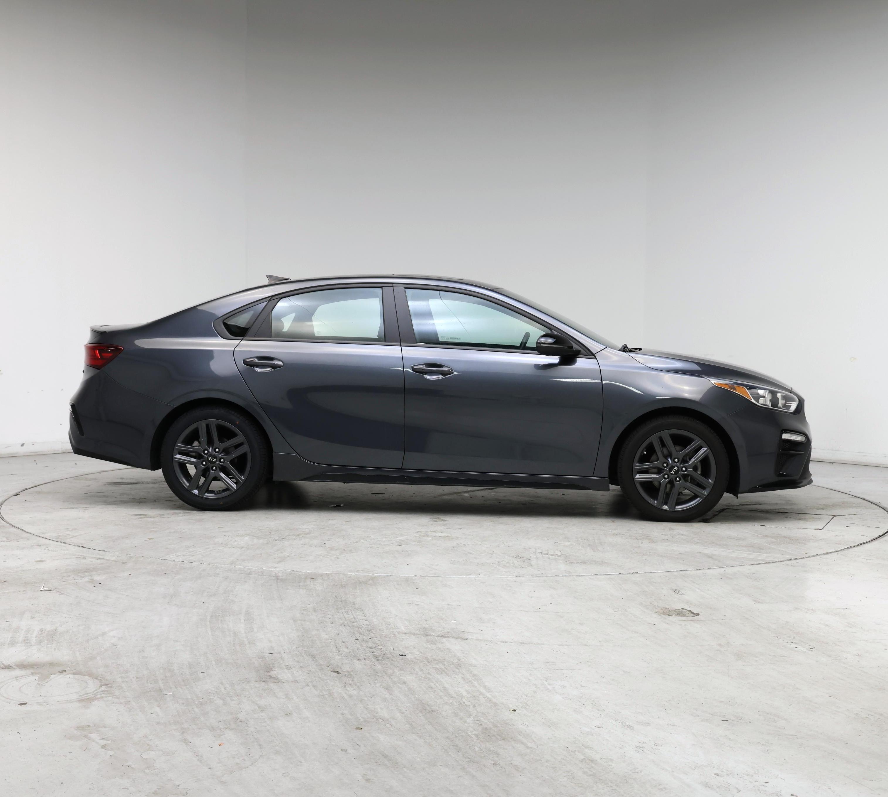 Thumbnail: 2021 Kia Forte - 7