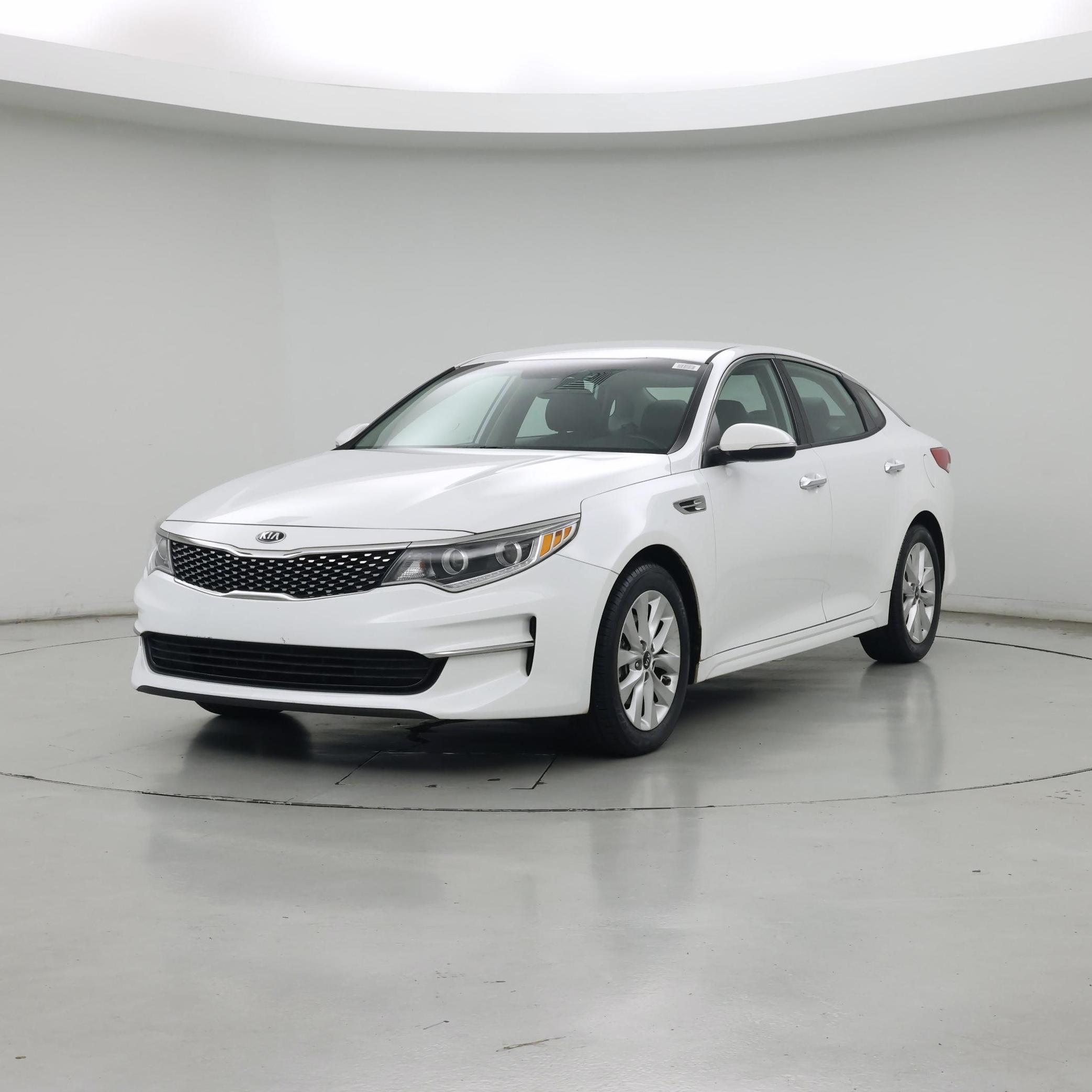 Thumbnail: 2016 Kia Optima - 4