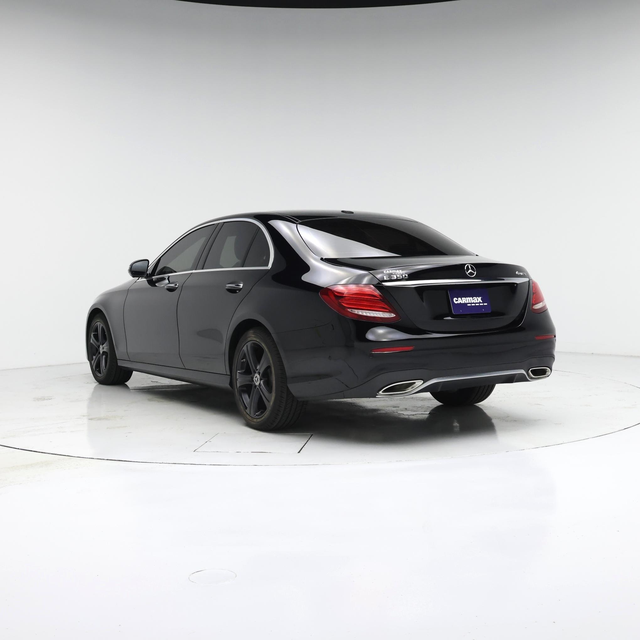 Thumbnail: 2020 Mercedes-Benz E-Class - 2