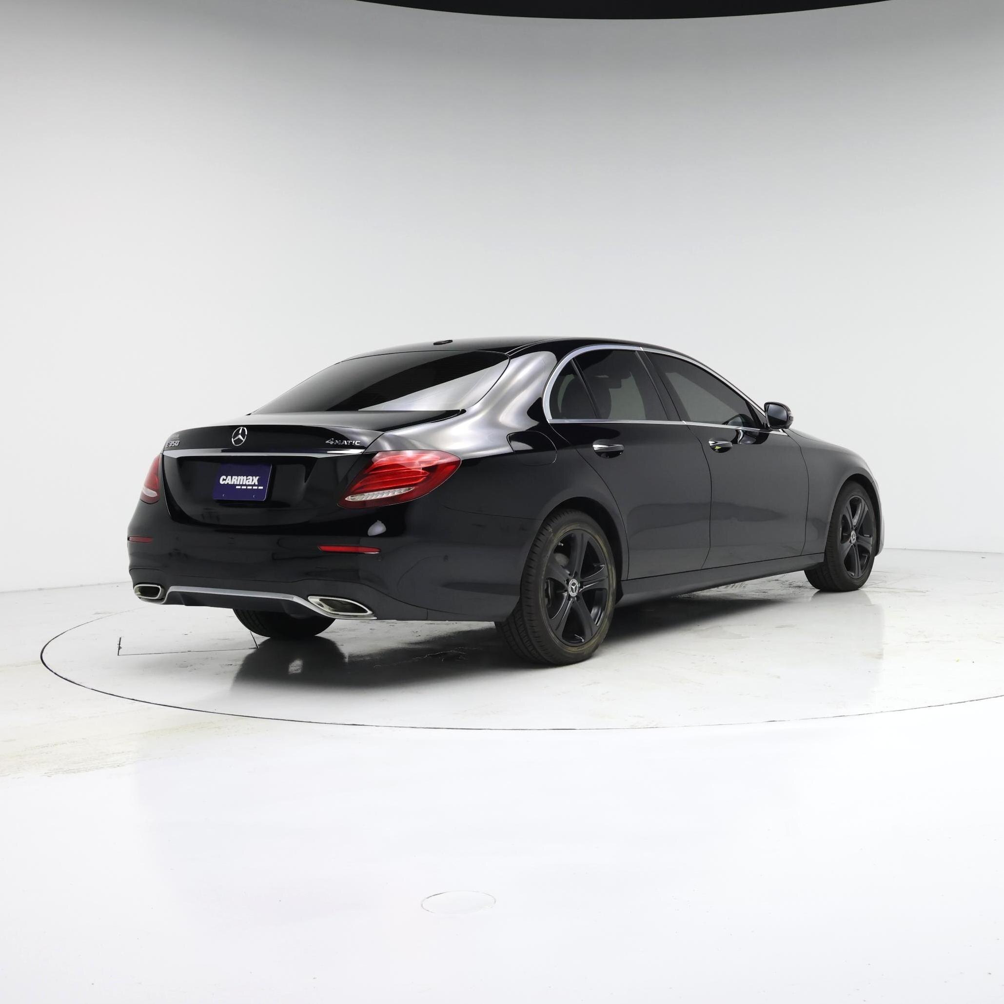 Thumbnail: 2020 Mercedes-Benz E-Class - 8