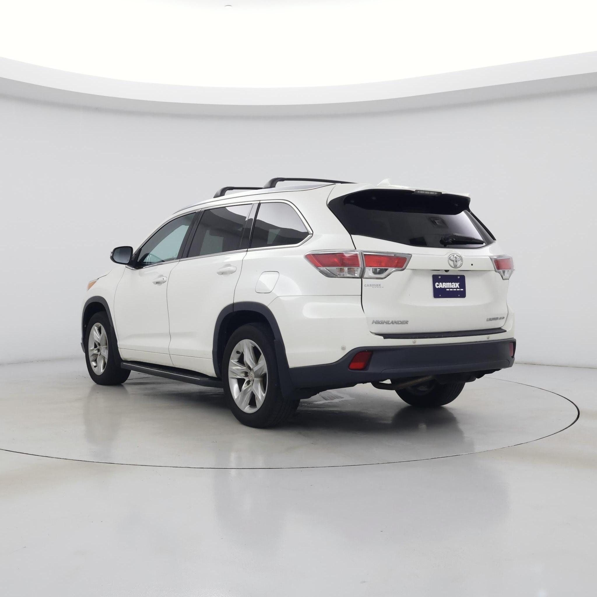 Thumbnail: 2015 Toyota Highlander - 2