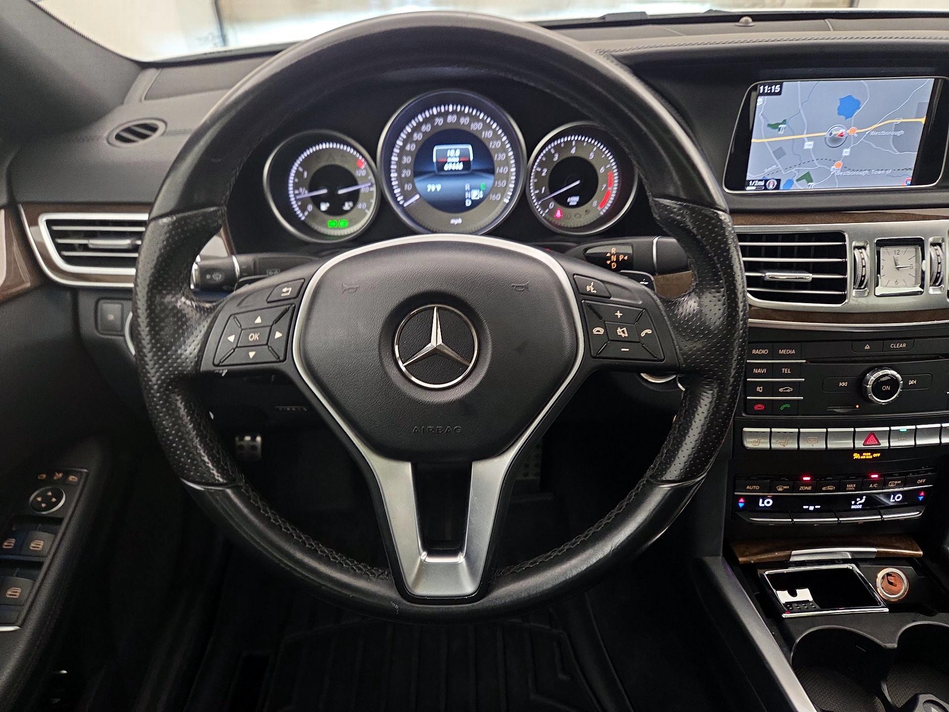 Thumbnail: 2016 Mercedes-Benz E-Class - 10