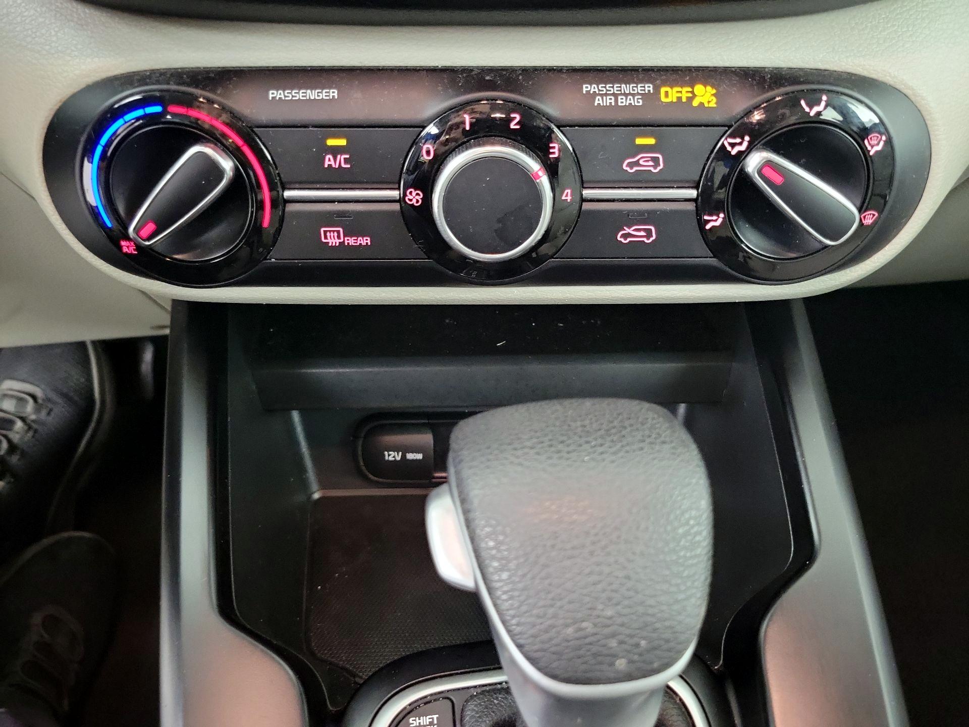 Thumbnail: 2022 Kia Soul - 14