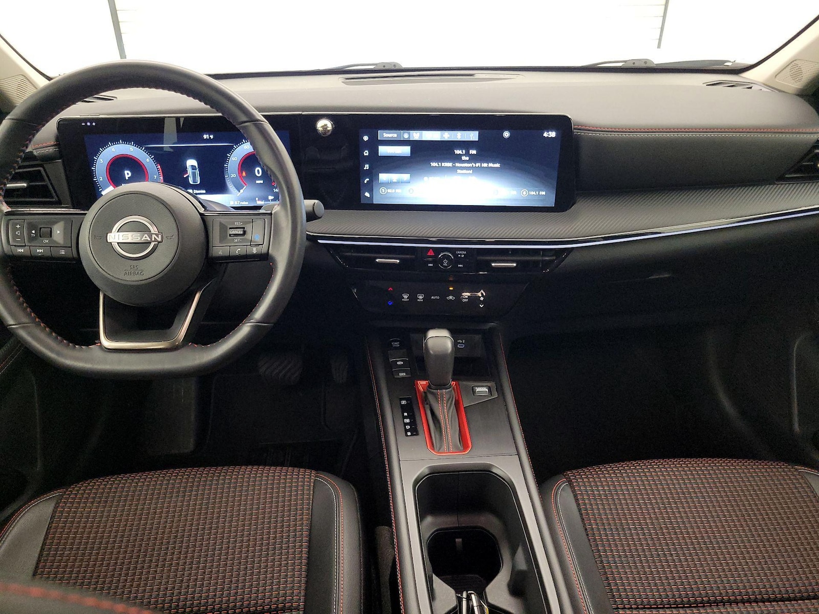 2025 Nissan Kicks SR AWD - Photo 10
