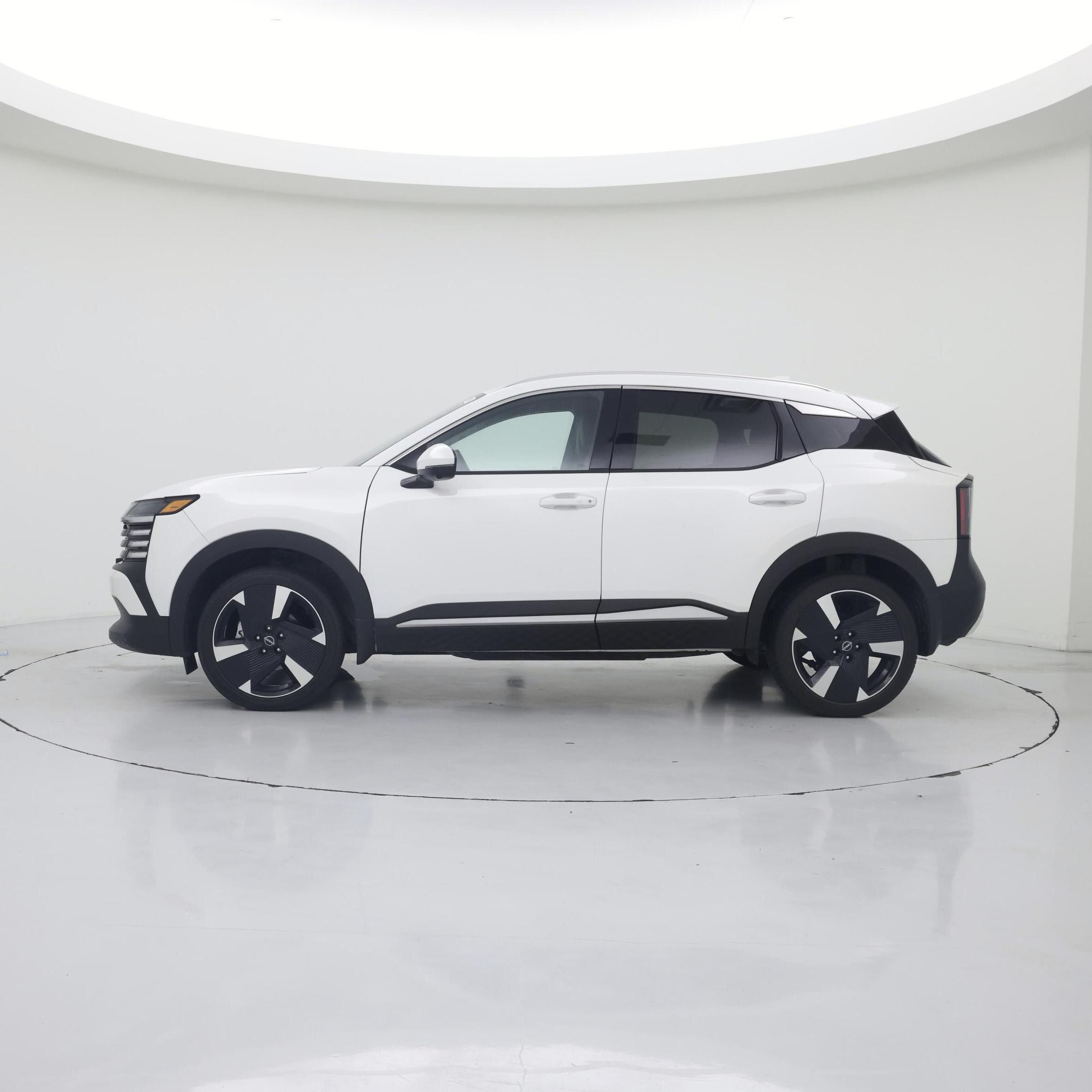 Thumbnail: 2025 Nissan Kicks - 3
