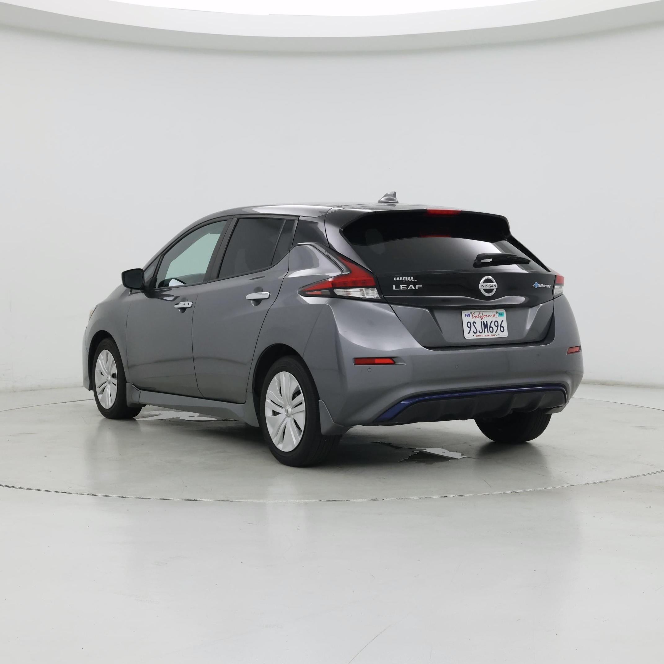 Thumbnail: 2022 Nissan Leaf - 2
