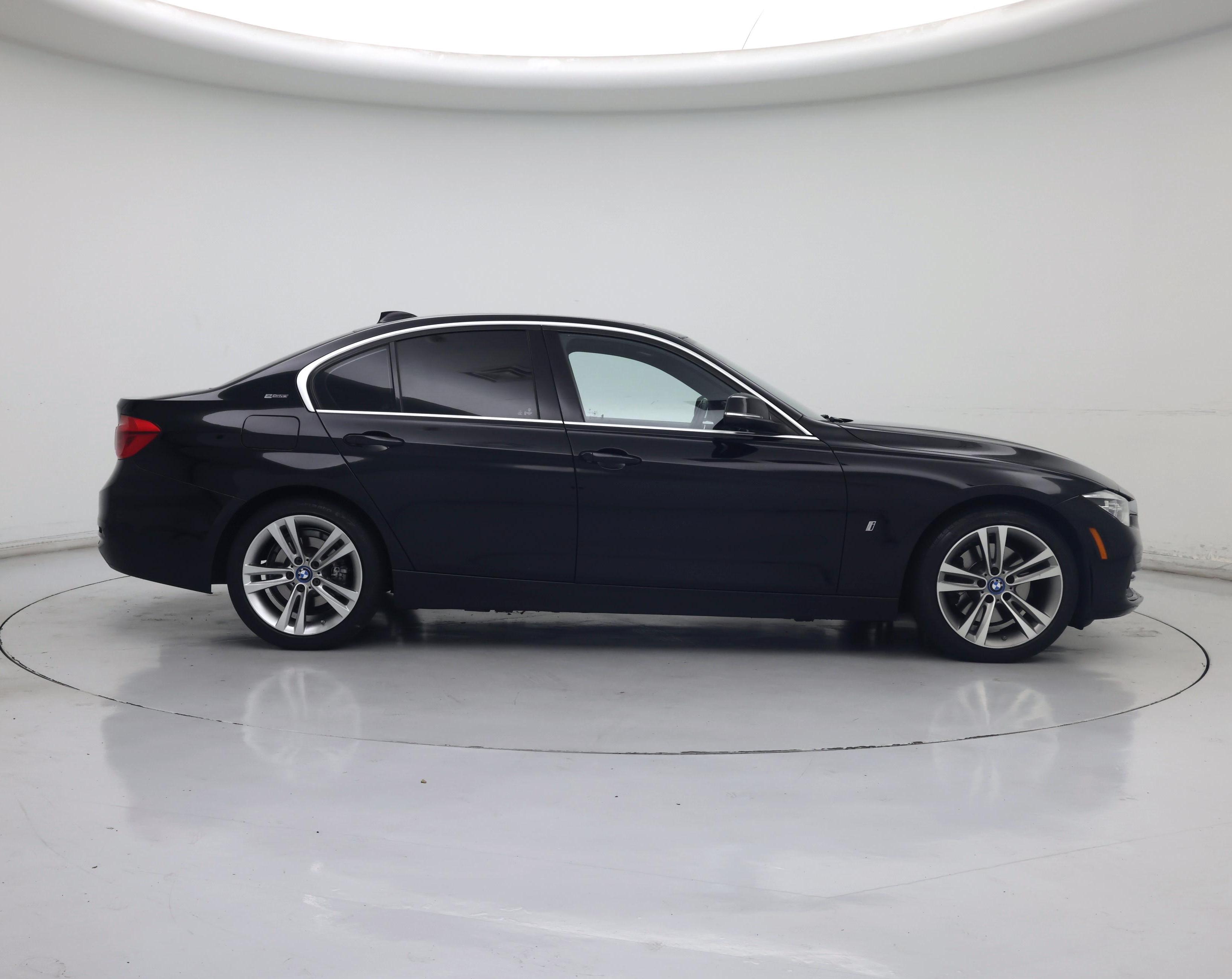 Thumbnail: 2018 BMW 3 Series - 7