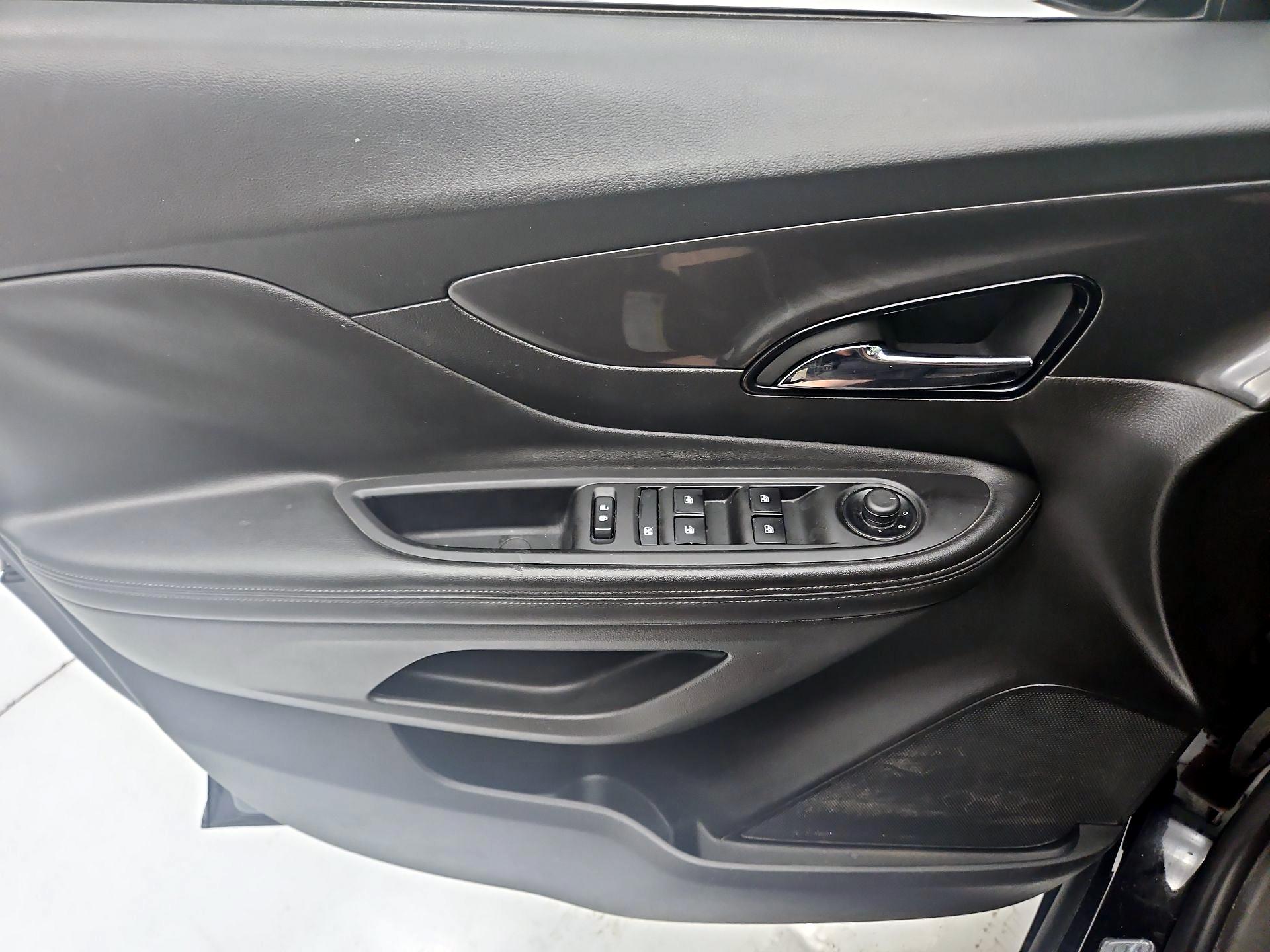 Thumbnail: 2017 Buick Encore - 12