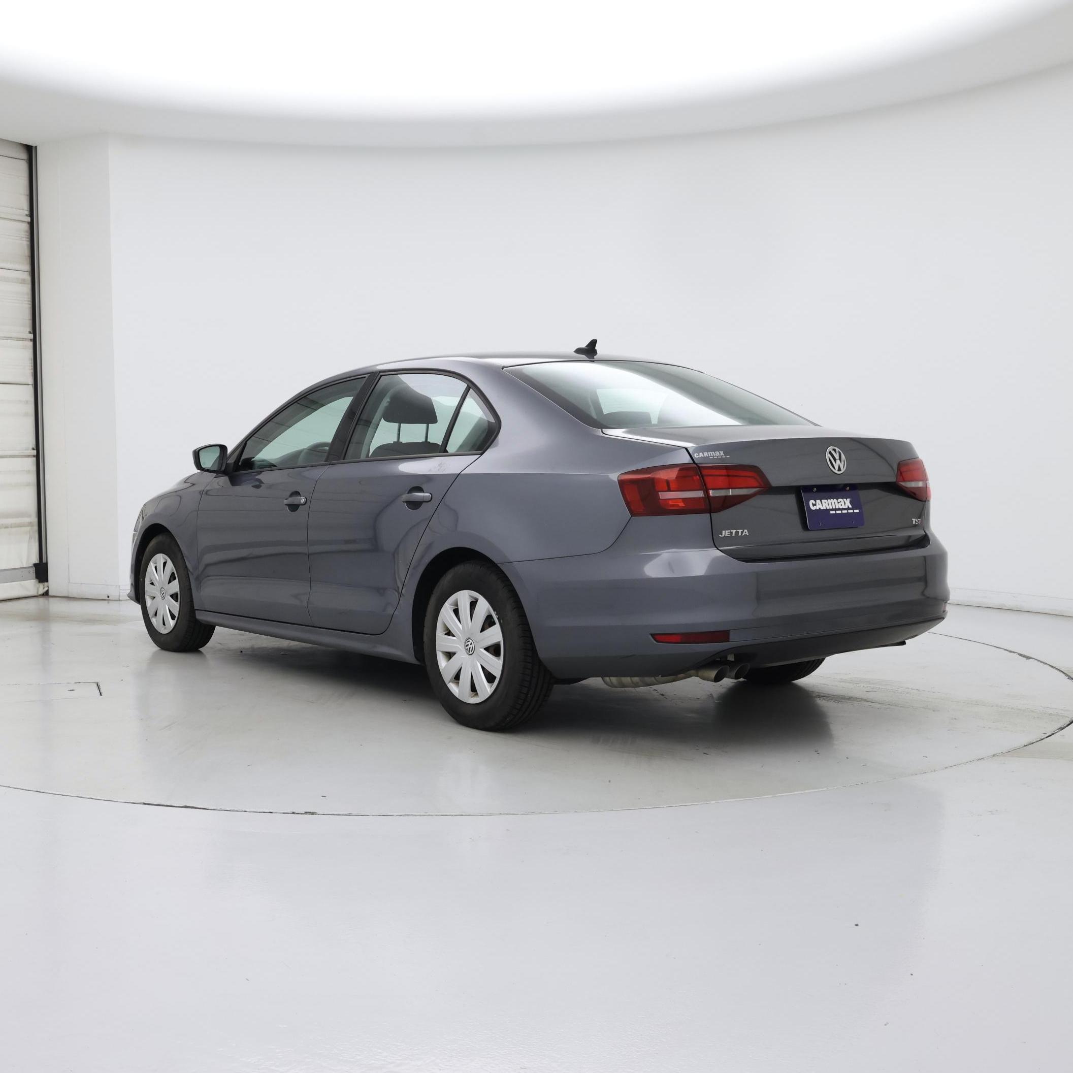 Thumbnail: 2016 Volkswagen Jetta - 2