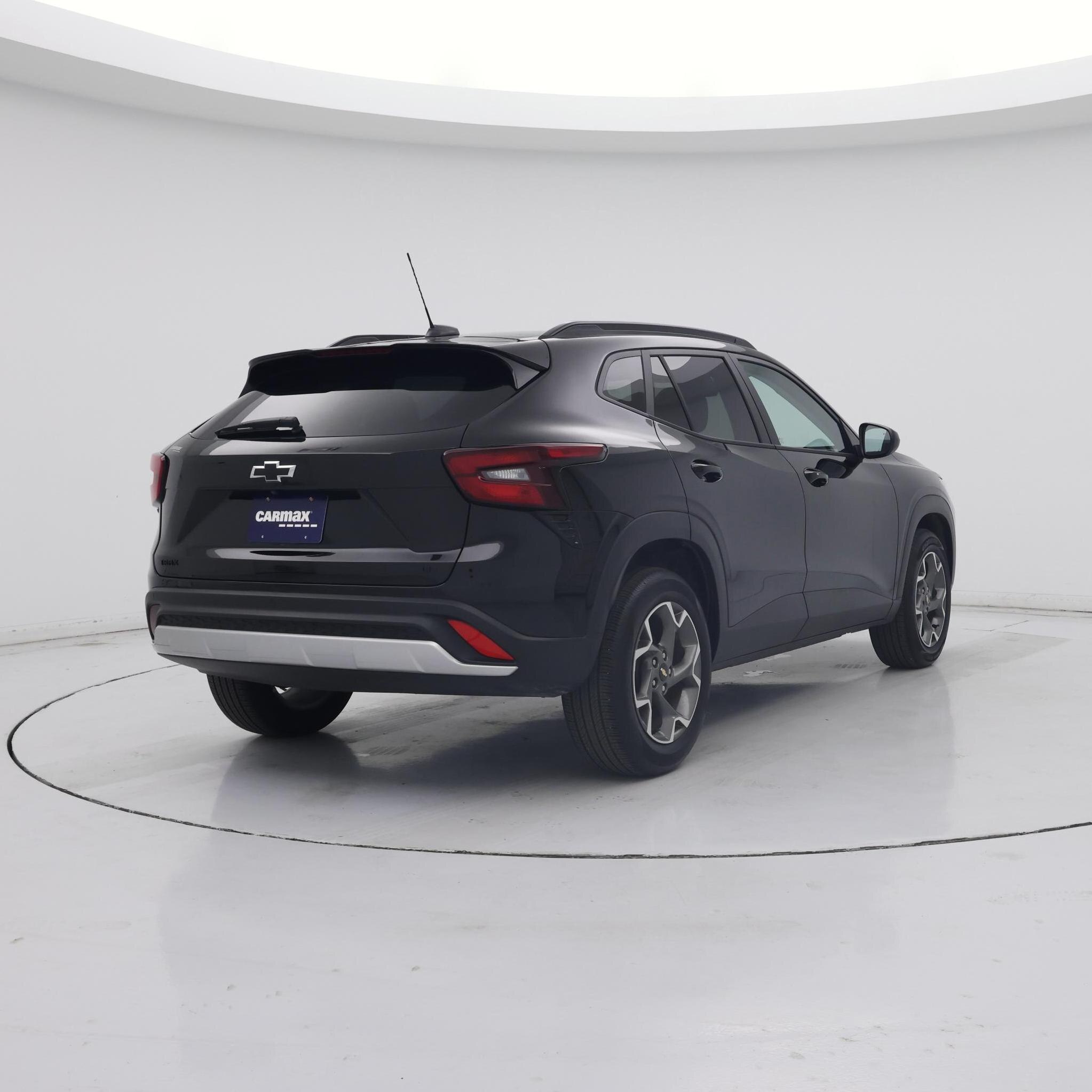 Thumbnail: 2026 Chevrolet Trax - 8
