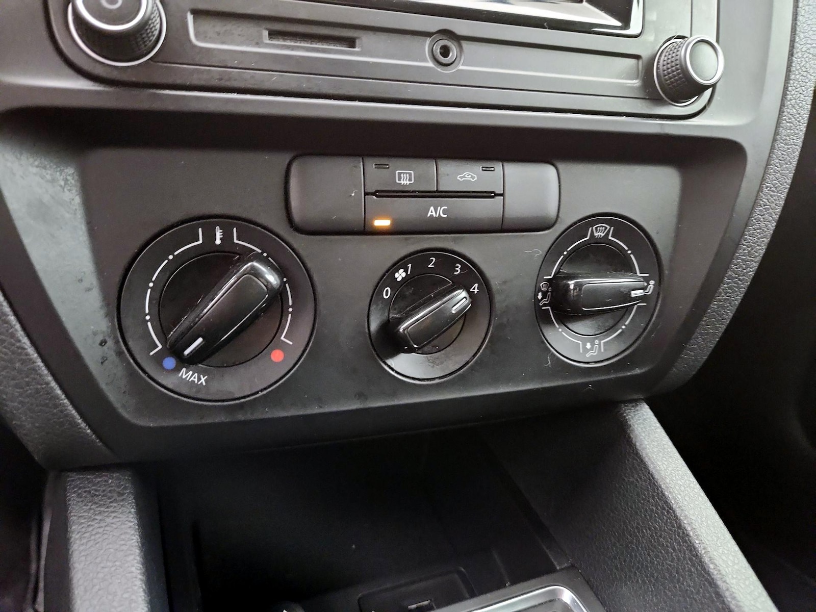 2016 Volkswagen Jetta S - Photo 15
