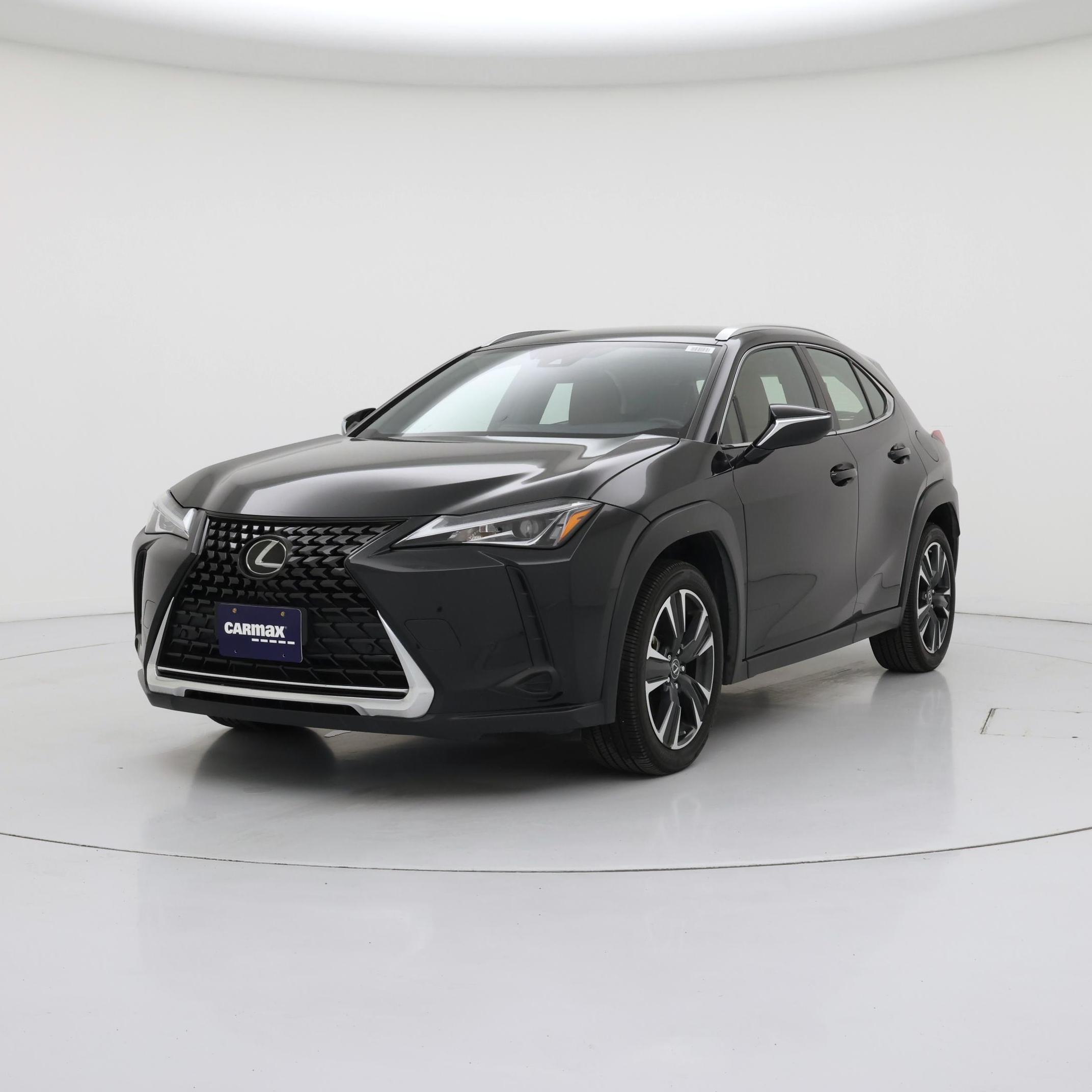 Thumbnail: 2021 Lexus UX - 4