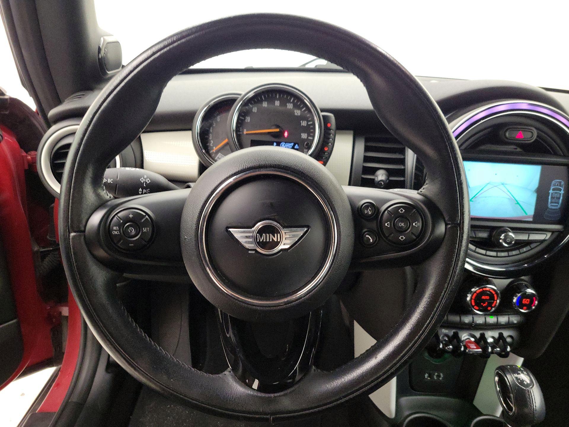 Thumbnail: 2017 MINI Cooper - 10