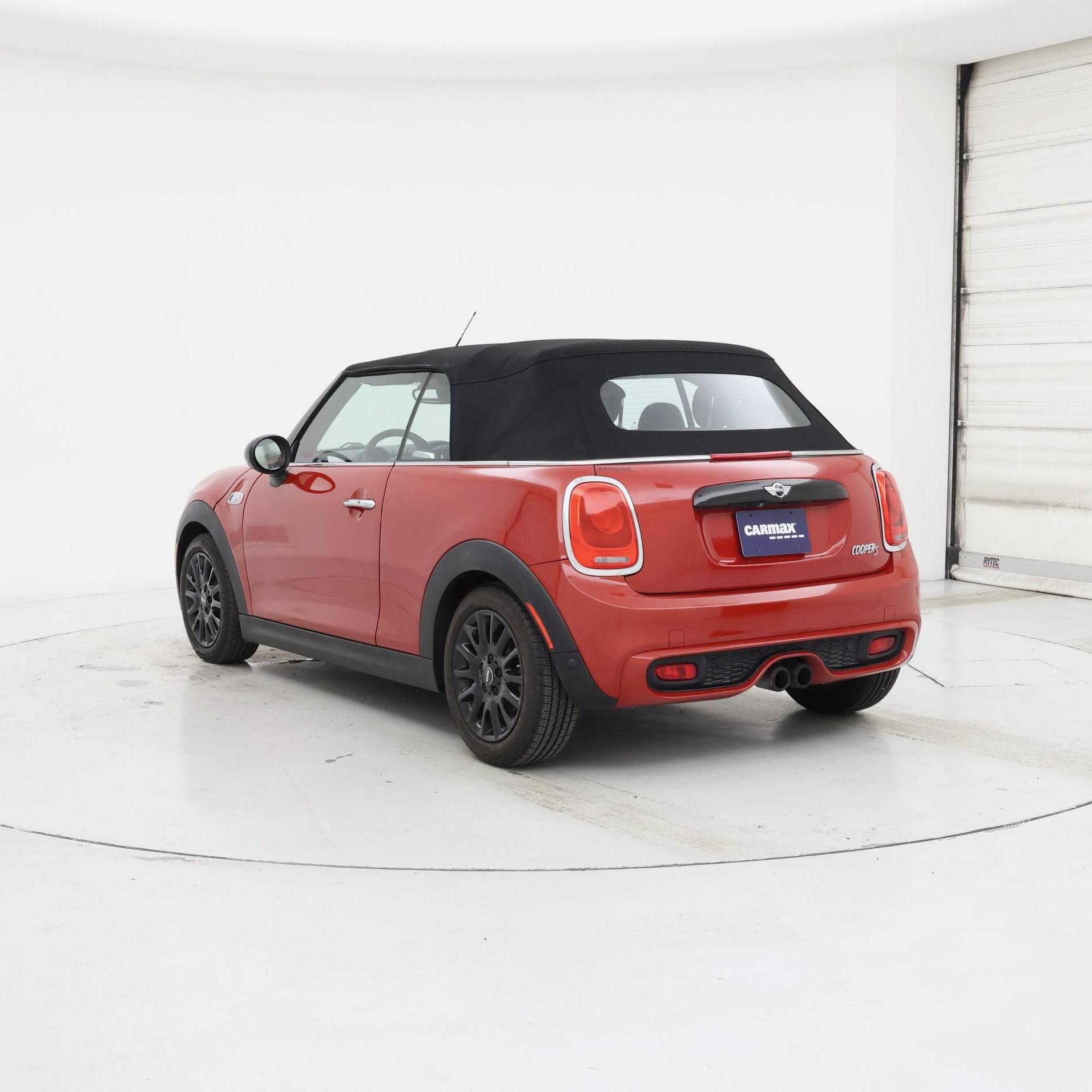 Thumbnail: 2017 MINI Cooper - 2
