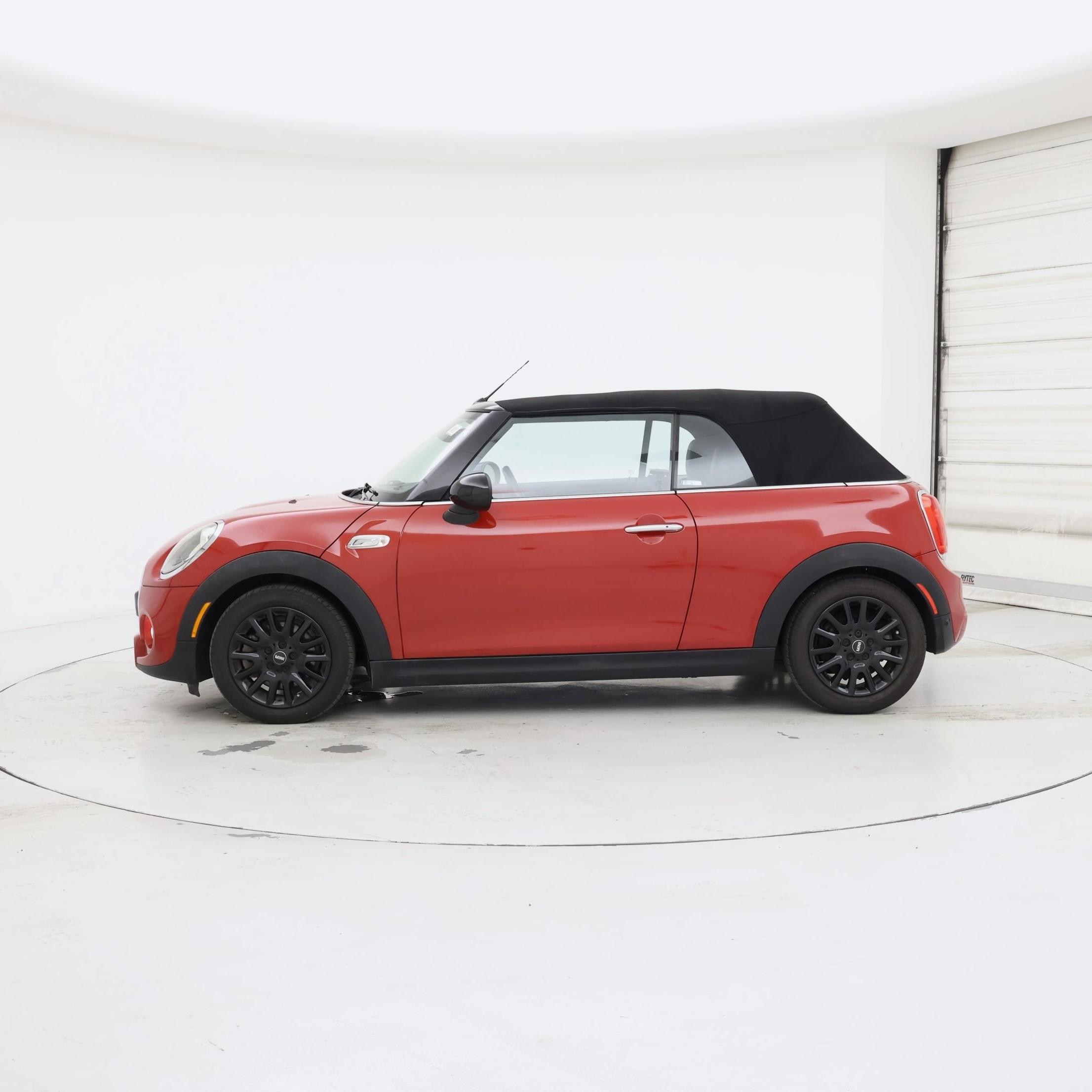 Thumbnail: 2017 MINI Cooper - 3