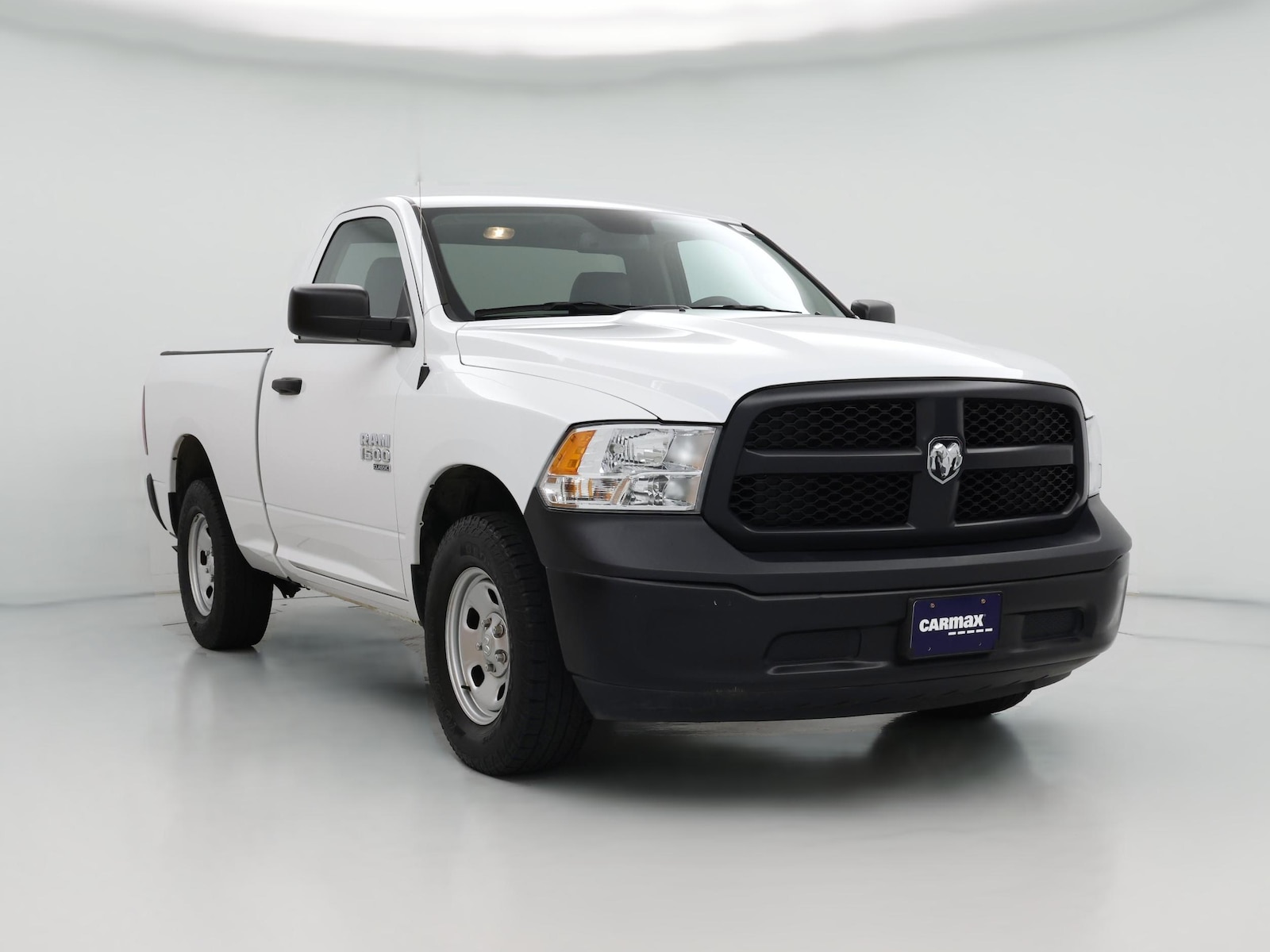Bed Liner & Tow Hitch