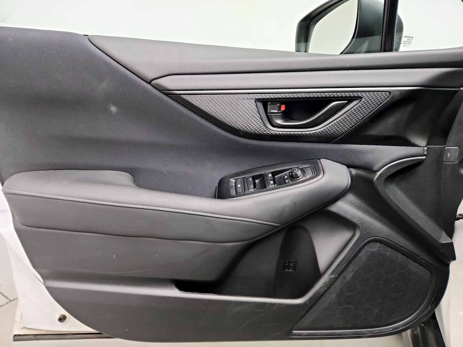 2025 Subaru Outback Base - Photo 13
