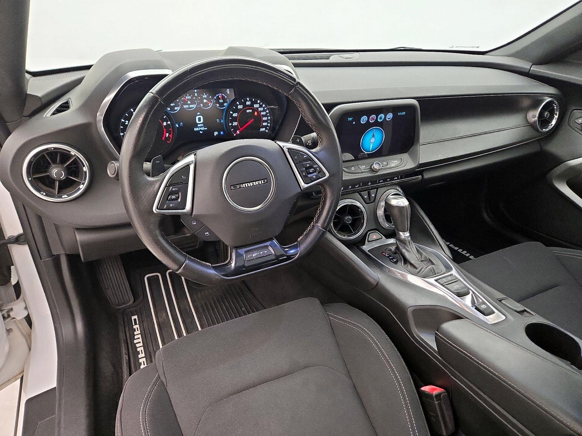 Thumbnail: 2017 Chevrolet Camaro - 9