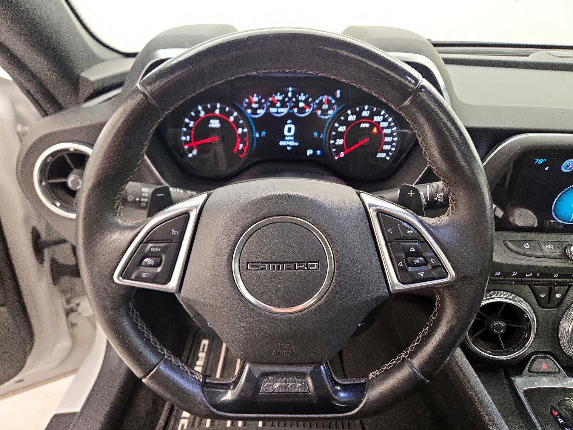 Thumbnail: 2017 Chevrolet Camaro - 10