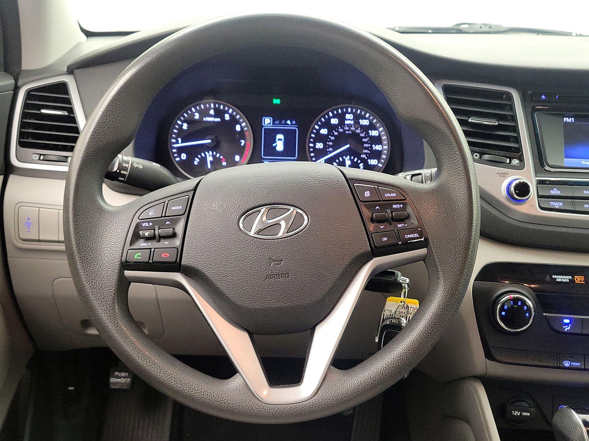 Thumbnail: 2017 Hyundai Tucson - 10