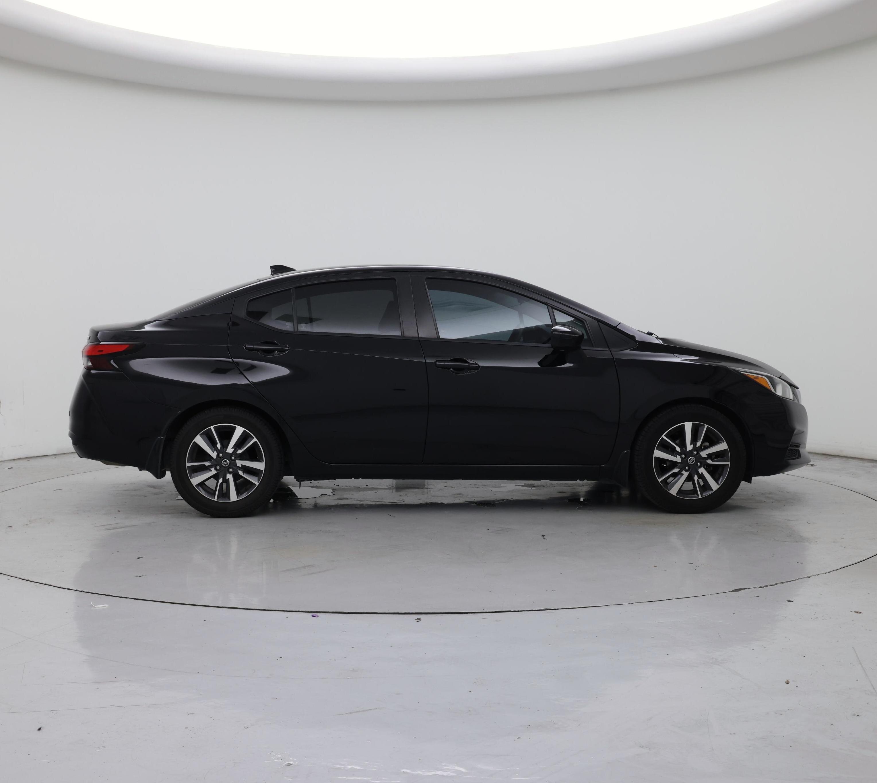 Thumbnail: 2021 Nissan Versa - 7