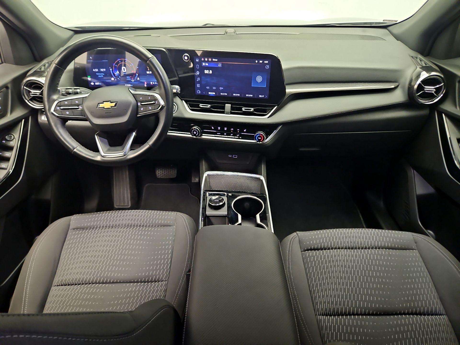 Thumbnail: 2026 Chevrolet Equinox - 9