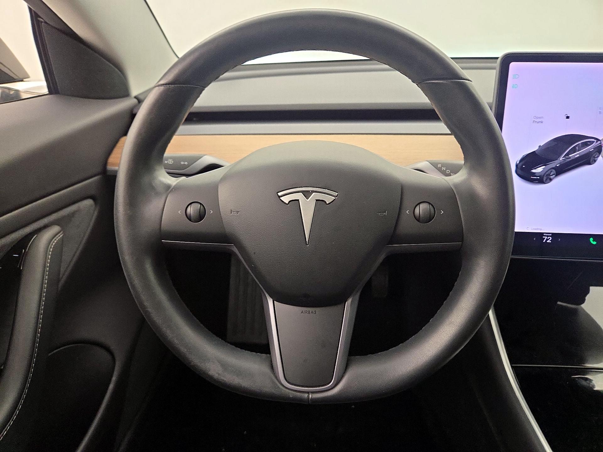 Thumbnail: 2019 Tesla Model 3 - 10