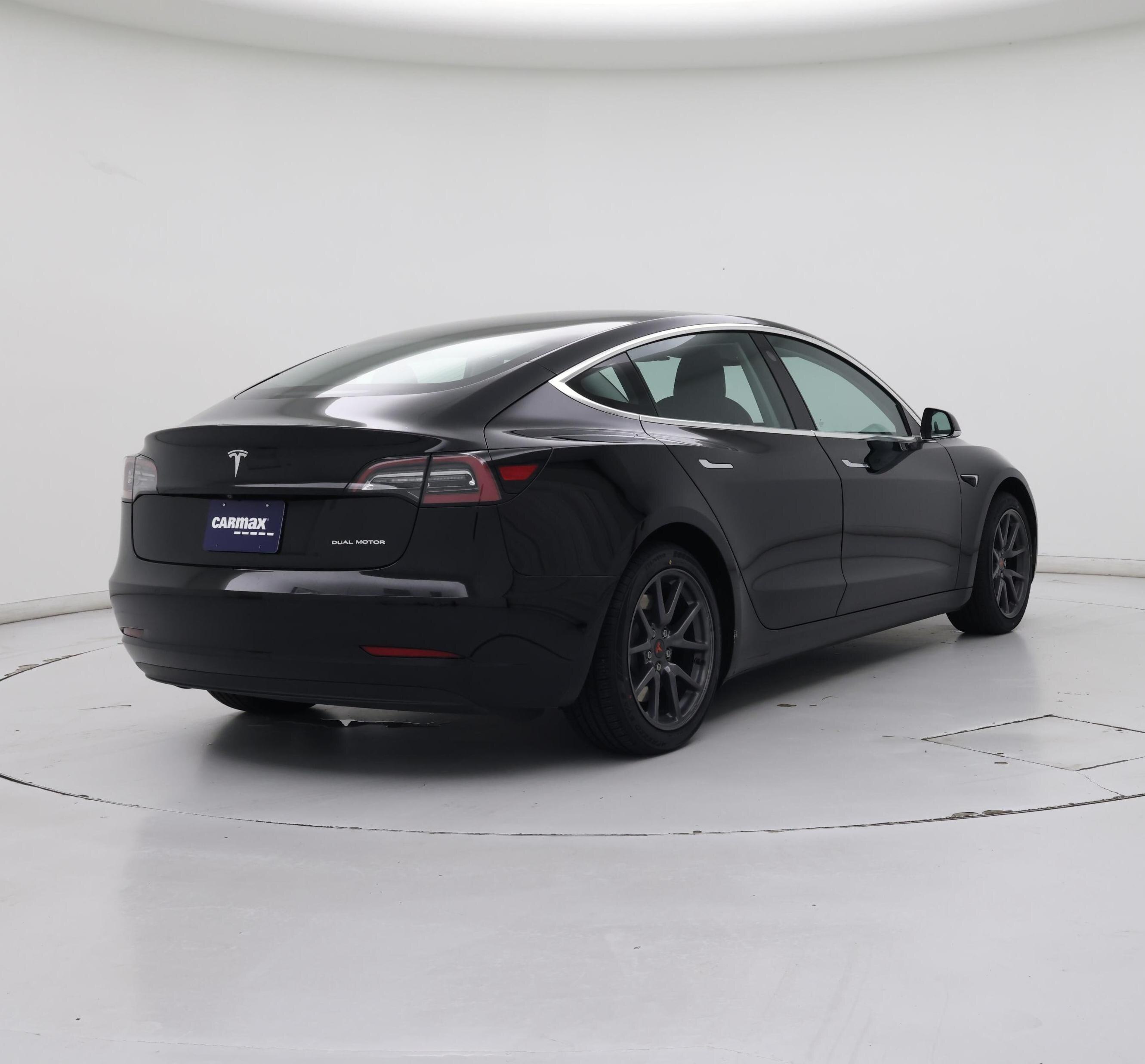 Thumbnail: 2019 Tesla Model 3 - 8