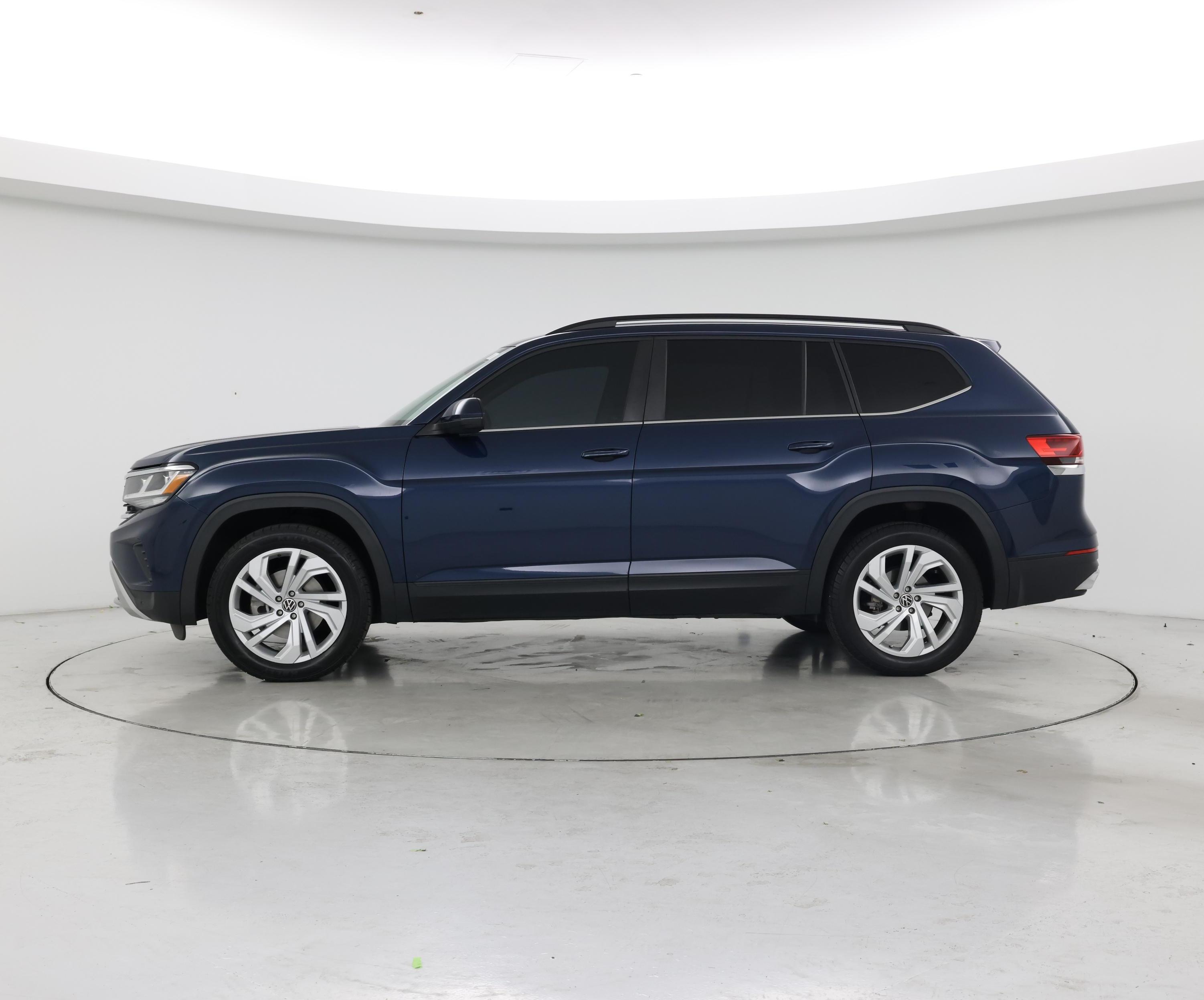 Thumbnail: 2021 Volkswagen Atlas - 3