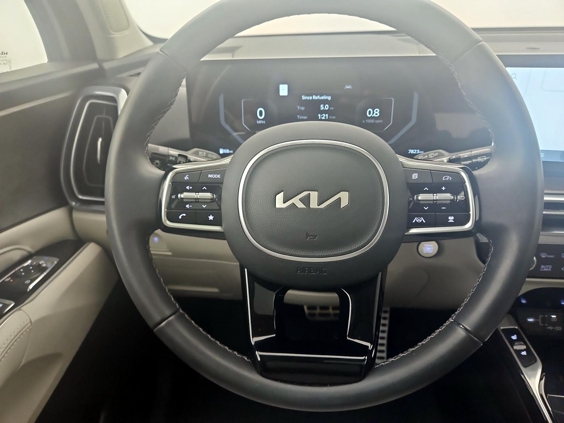 Thumbnail: 2025 Kia Sorento - 10