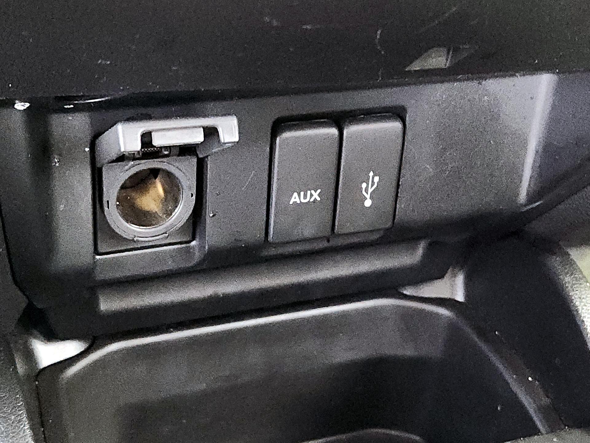 Thumbnail: 2016 Honda Fit - 18