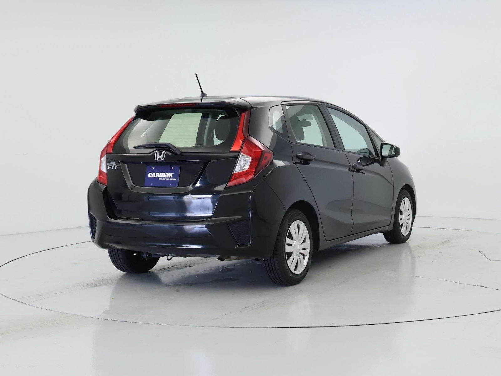 2016 Honda Fit LX - Photo 9