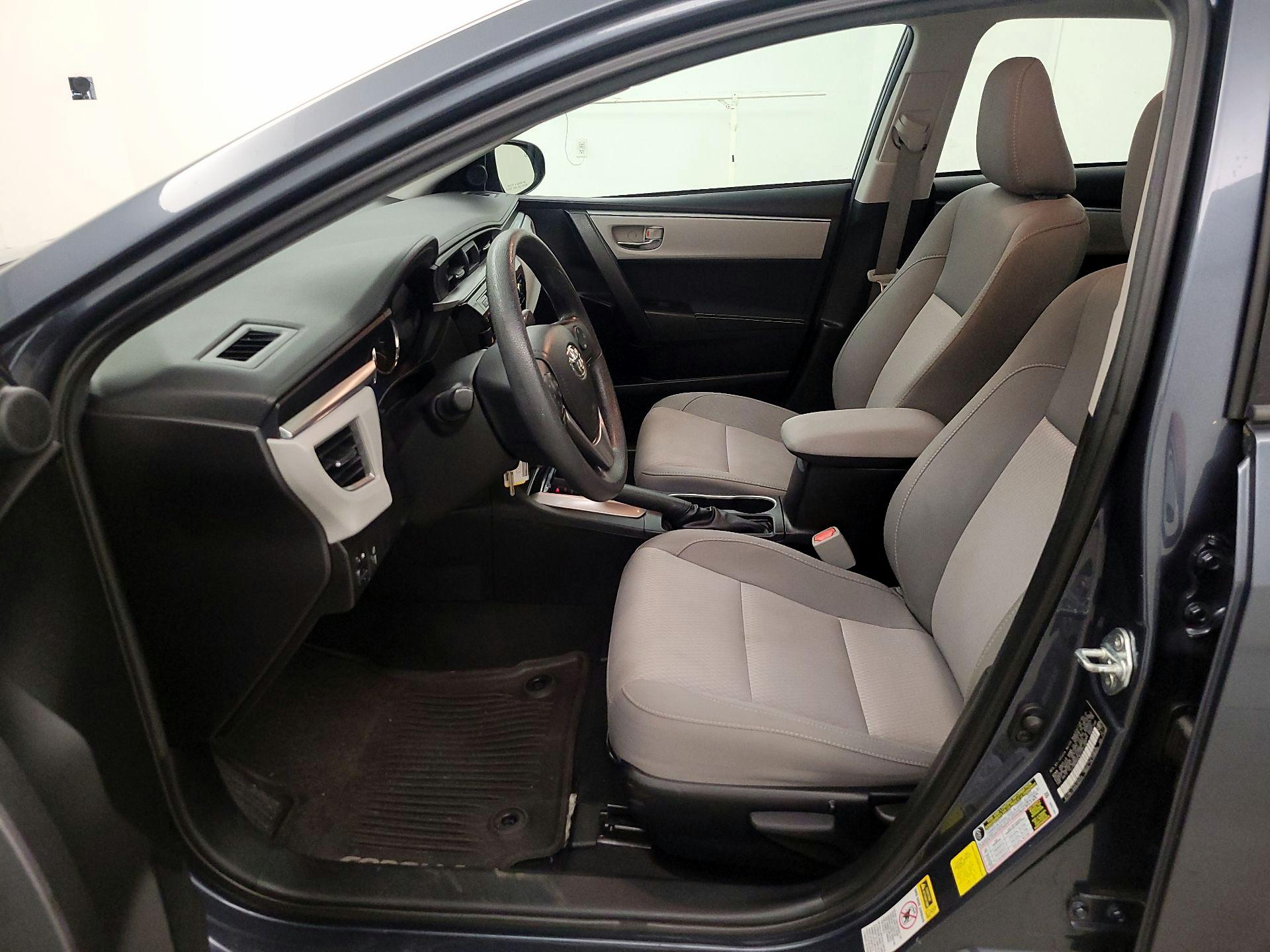 Thumbnail: 2015 Toyota Corolla - 11