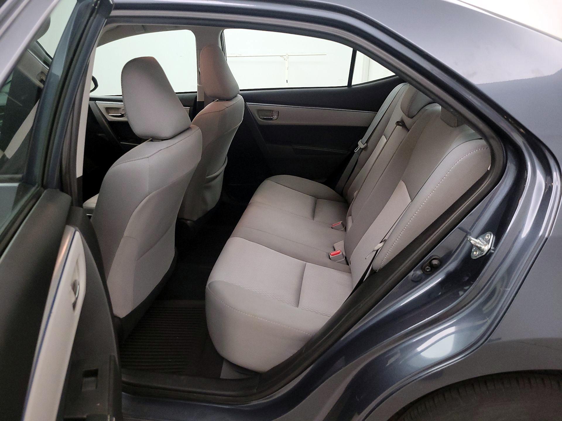 Thumbnail: 2015 Toyota Corolla - 19