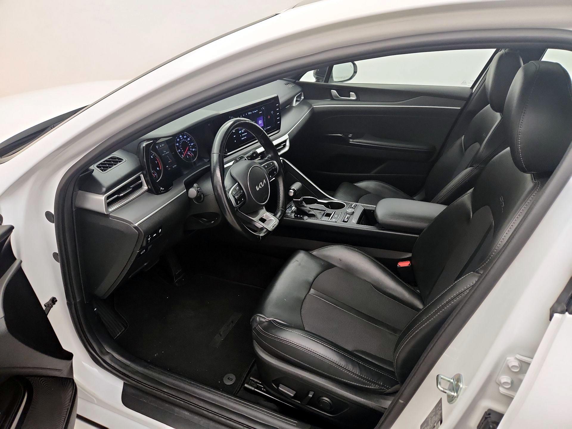 Thumbnail: 2023 Kia K5 - 11
