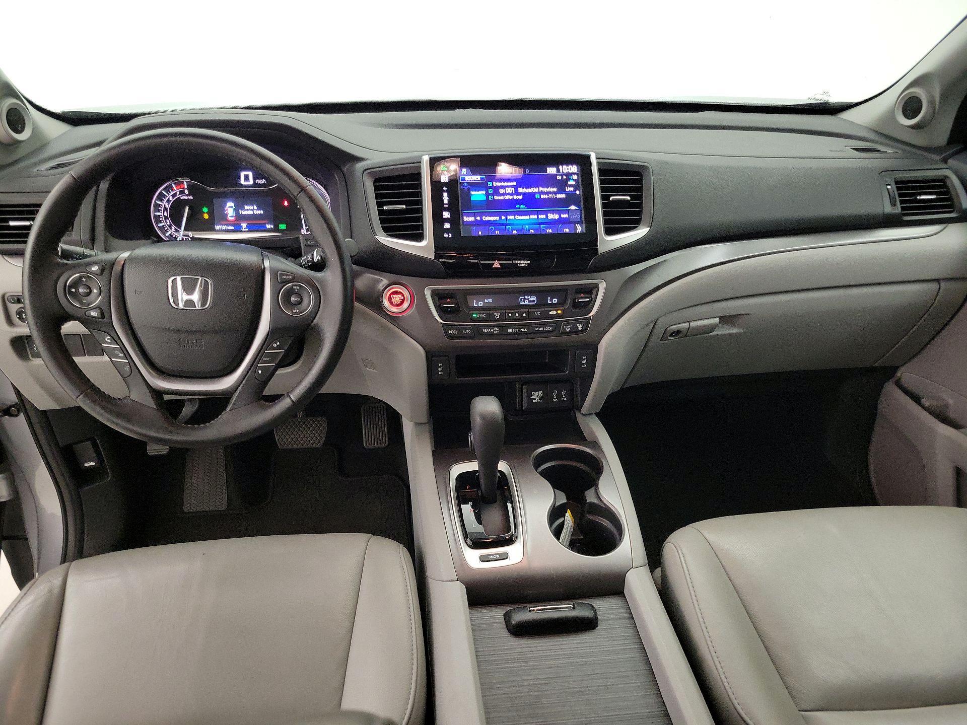 Thumbnail: 2016 Honda Pilot - 9