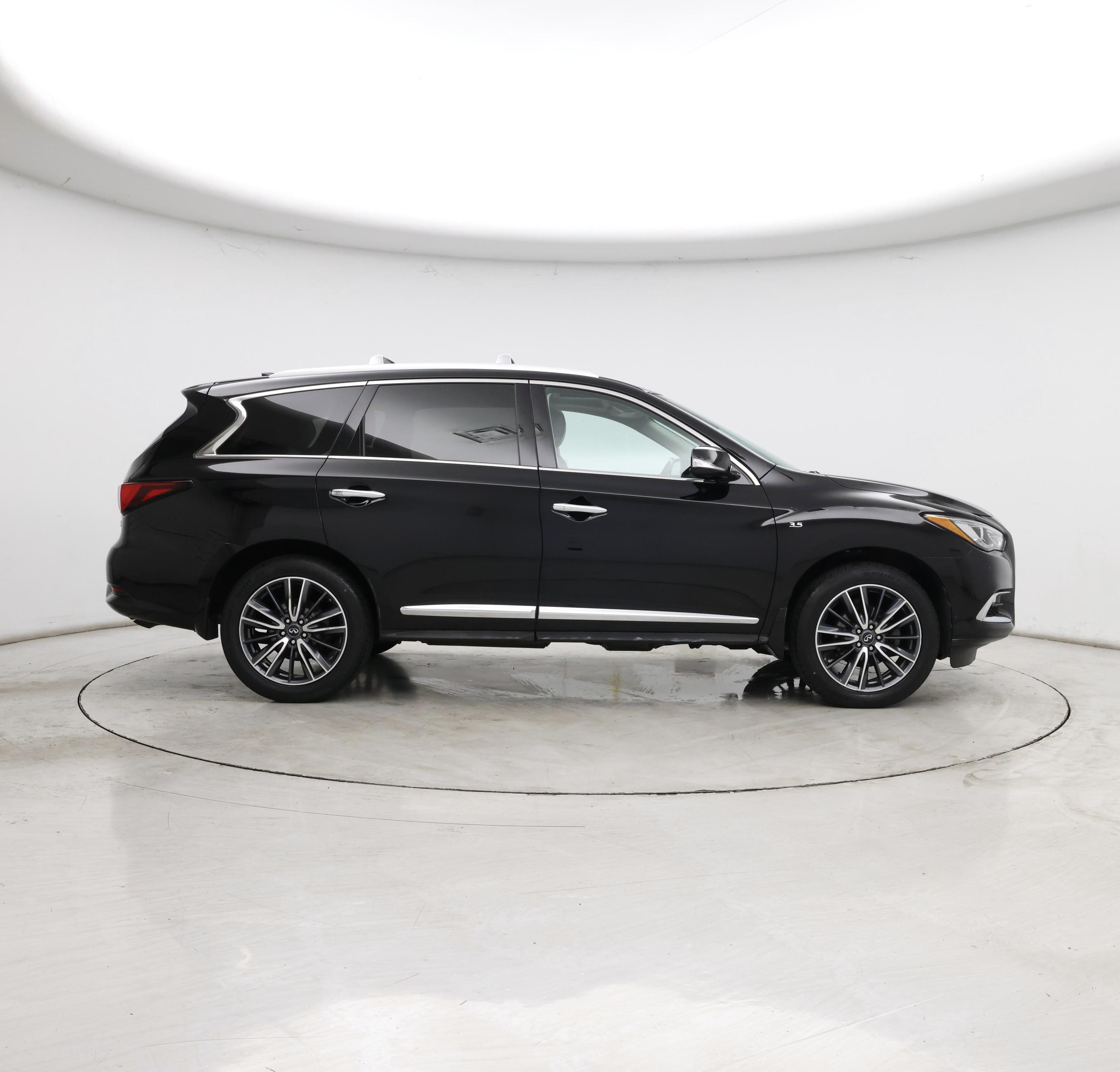 Thumbnail: 2017 INFINITI QX60 - 7
