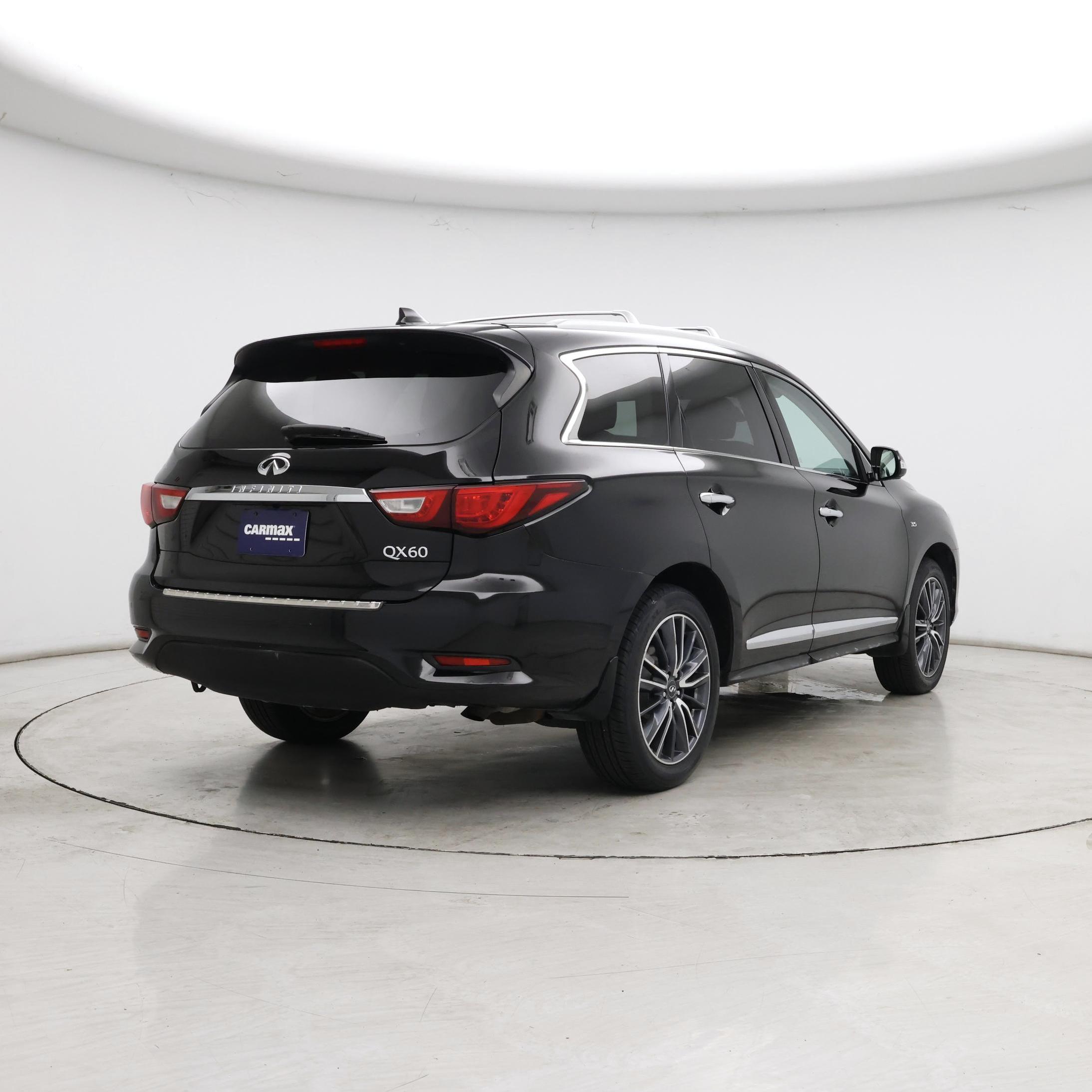 Thumbnail: 2017 INFINITI QX60 - 8