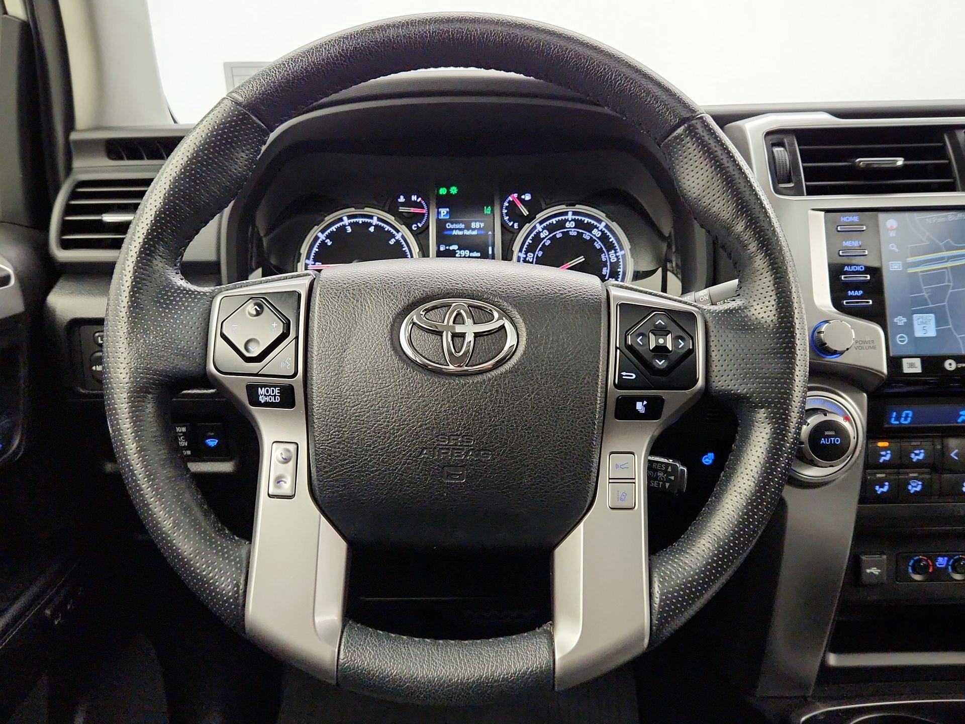 Thumbnail: 2023 Toyota 4Runner - 10
