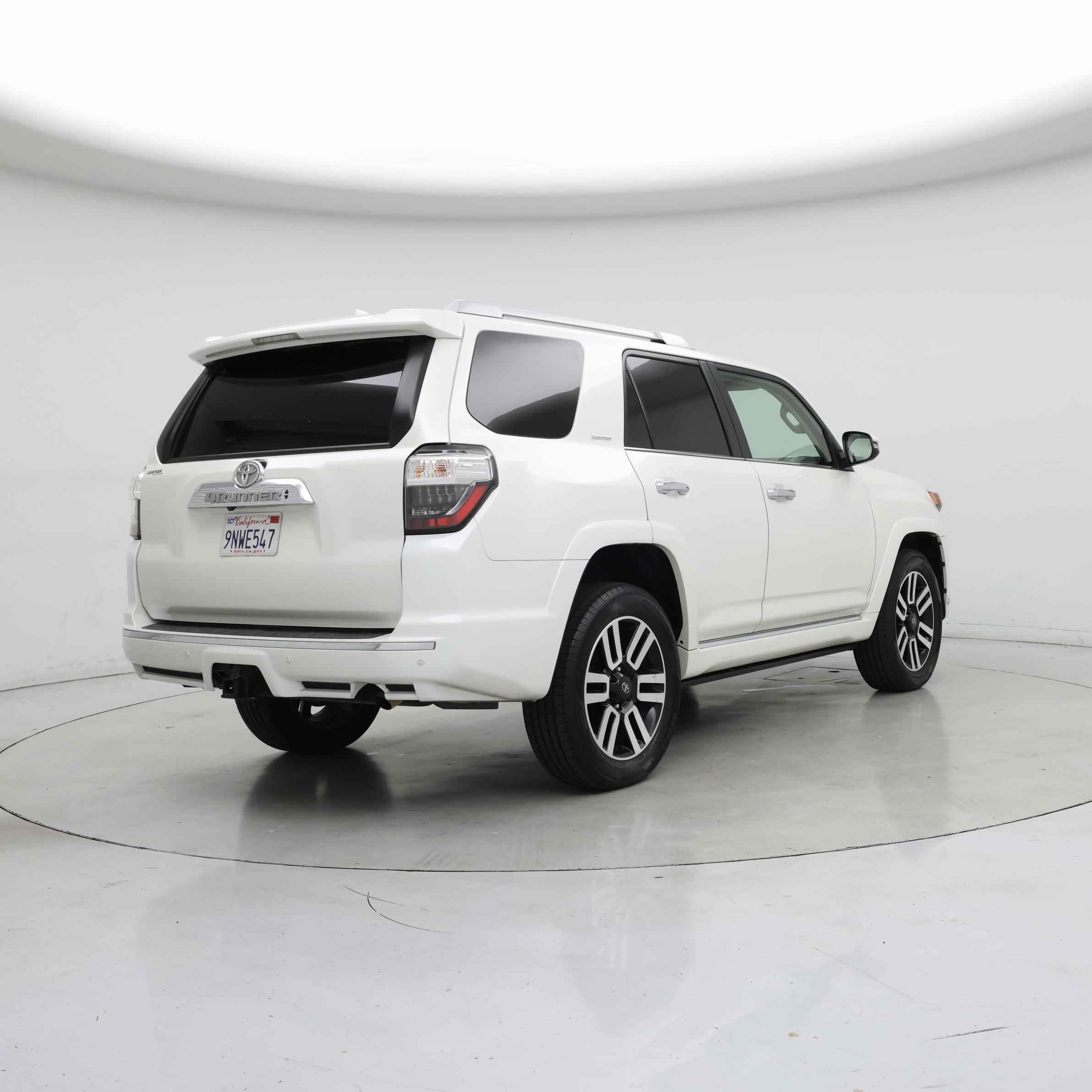 Thumbnail: 2023 Toyota 4Runner - 8