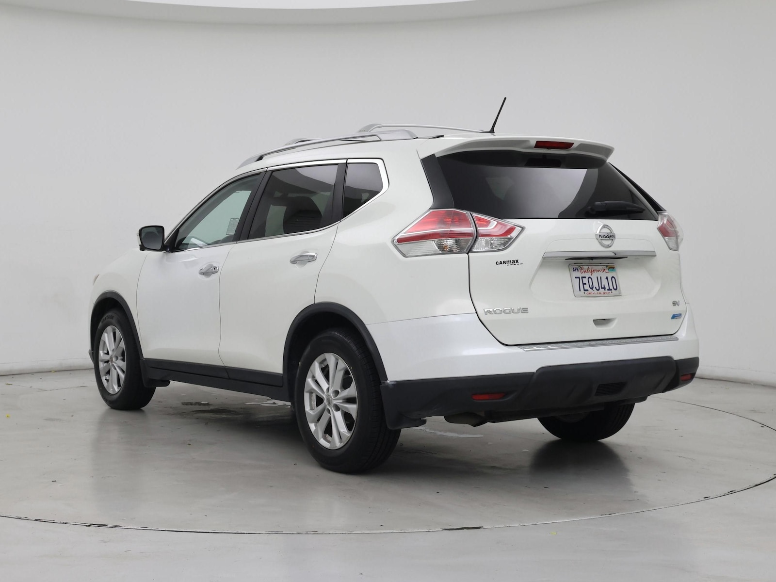 2014 Nissan Rogue SV - Photo 3