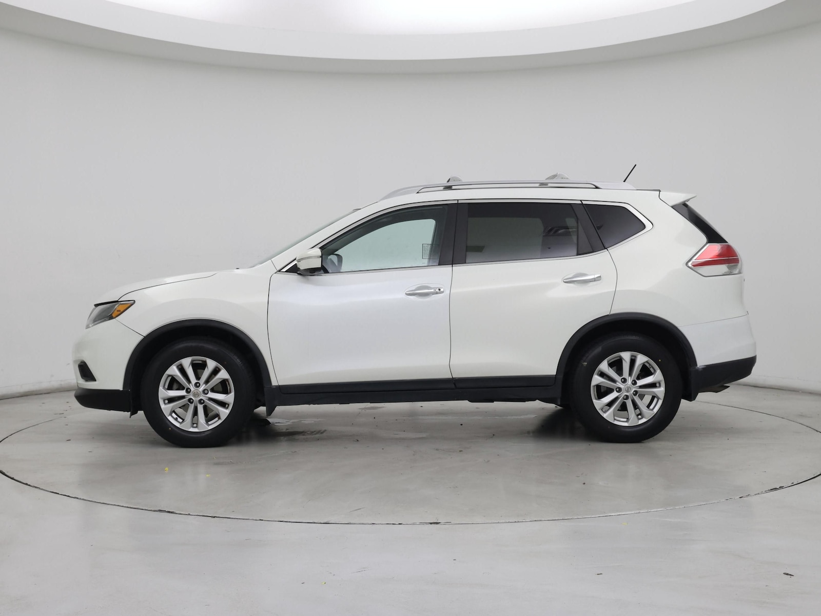 2014 Nissan Rogue SV - Photo 4